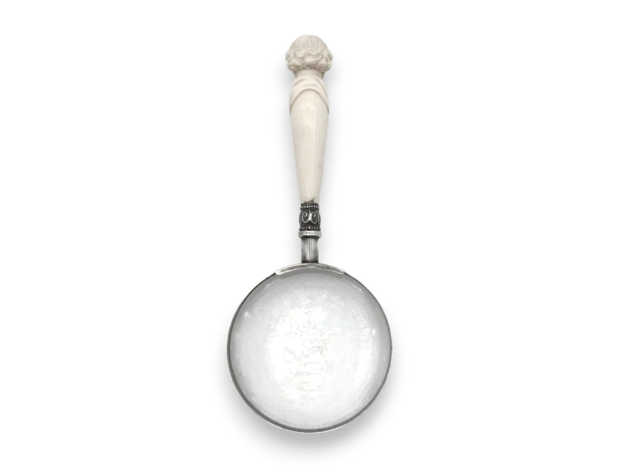 Hand-Carved A Late 19th Century Sassoon Family Magnifying Glass For Sale