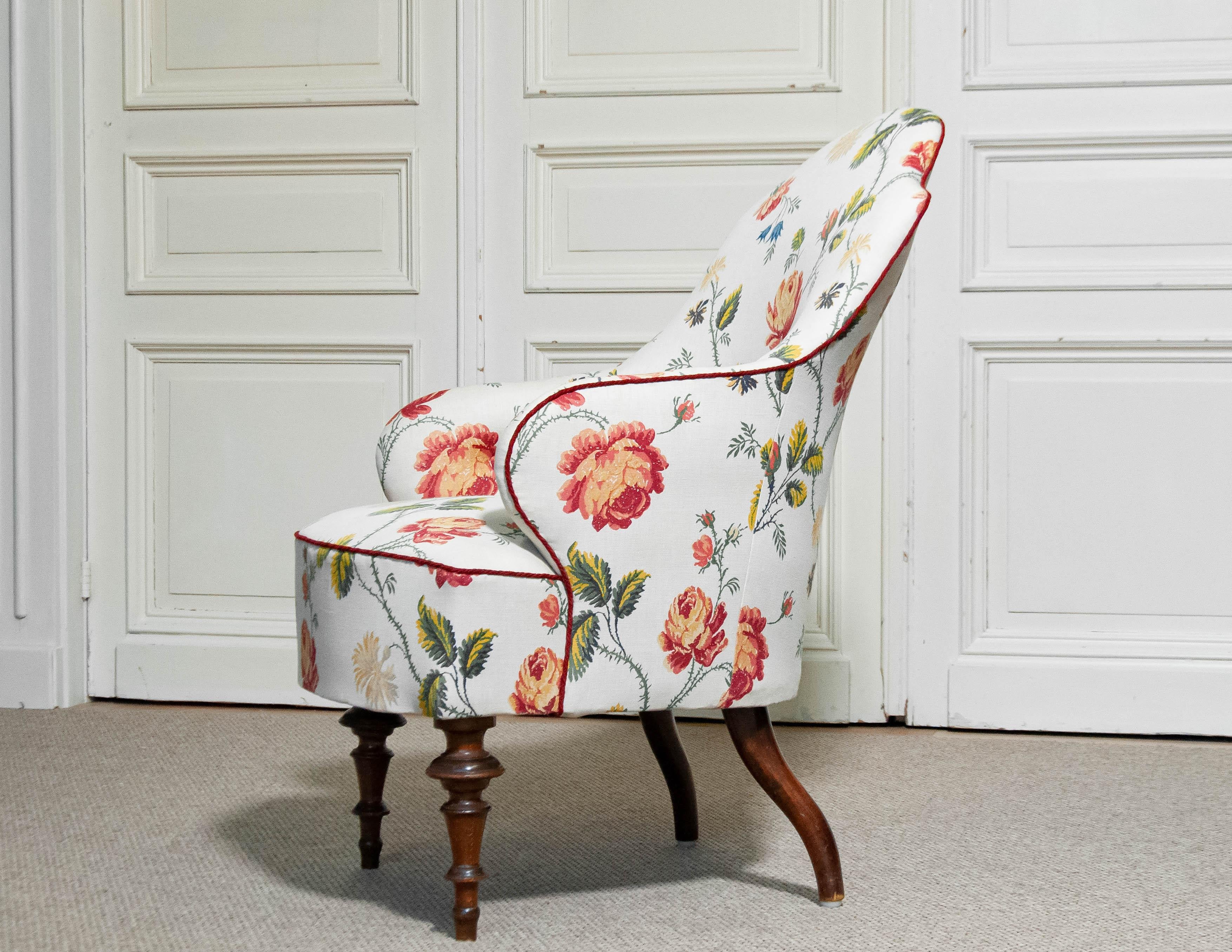 A Late 19th Century Victorian Nursing / Lounge Chair , Sweden For Sale 1