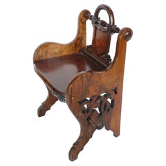 Chaise d'entrée victorienne en noyer de la fin du XIXe siècle, vers 1890