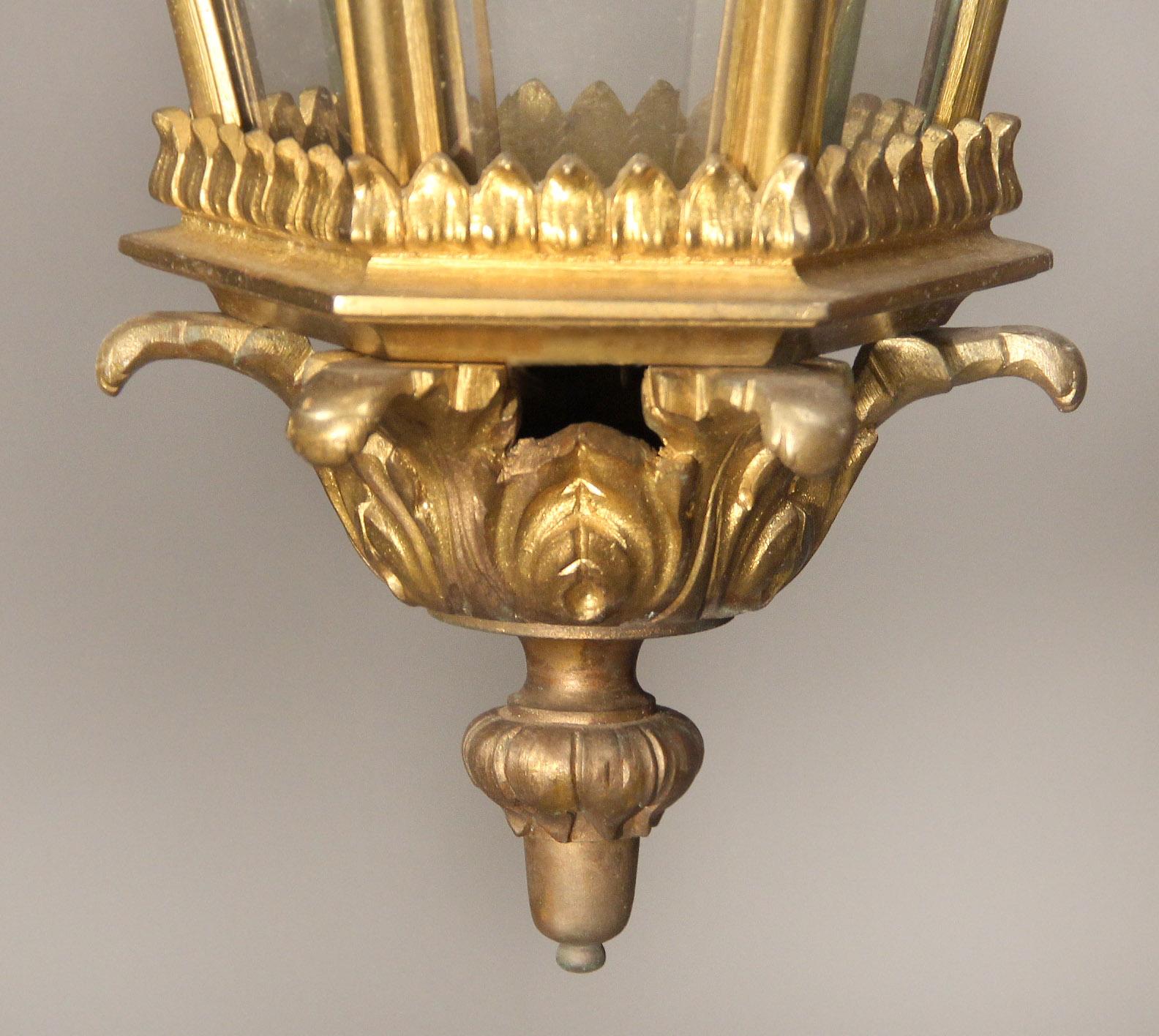 French Late 19th/Early 20th Century Gilt Bronze and Glass ‘Versailles’ Hall Lantern For Sale