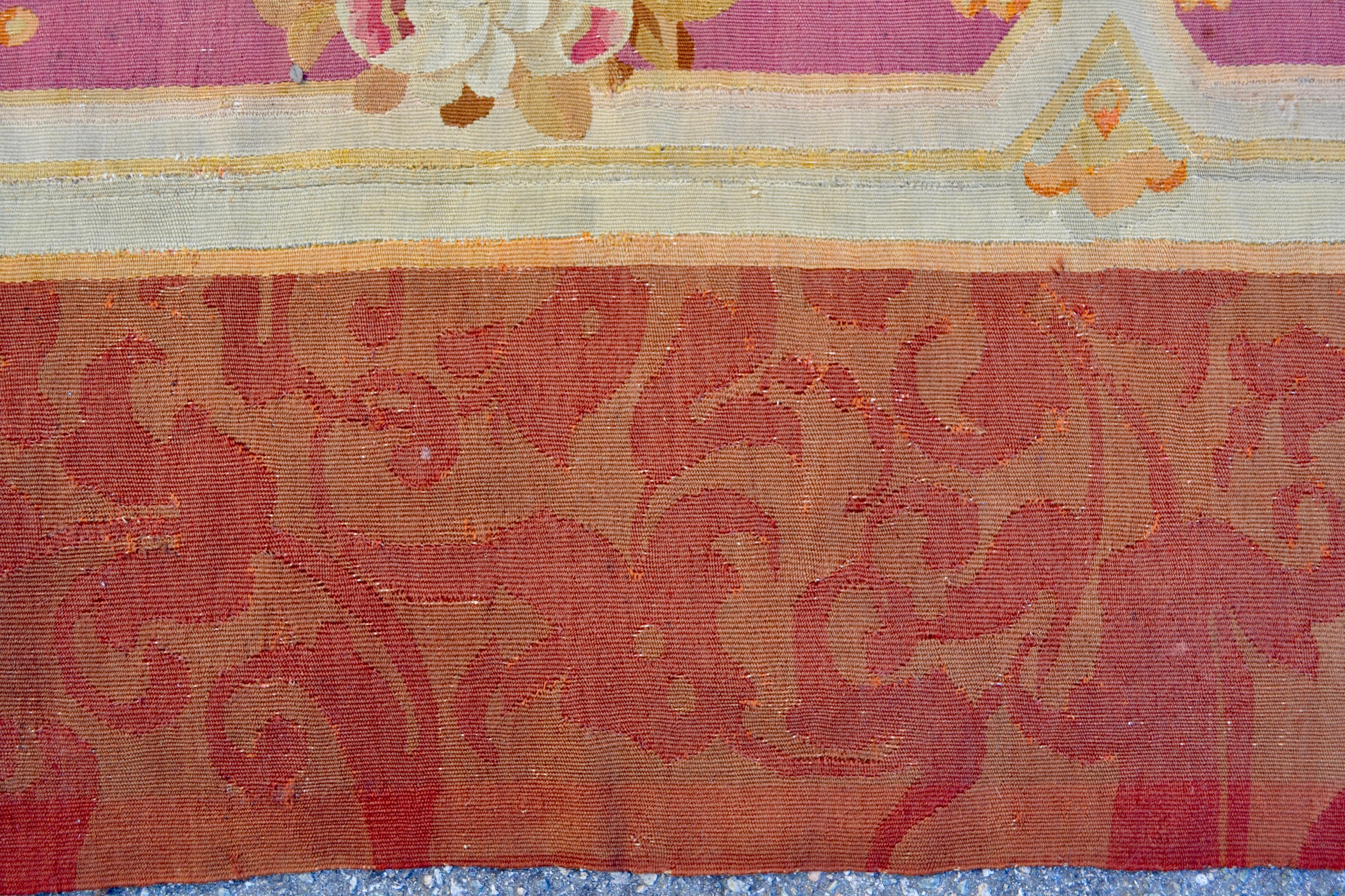 Spätfranzösischer Empire-Teppich aus Aubusson-Webstoff im Angebot 2