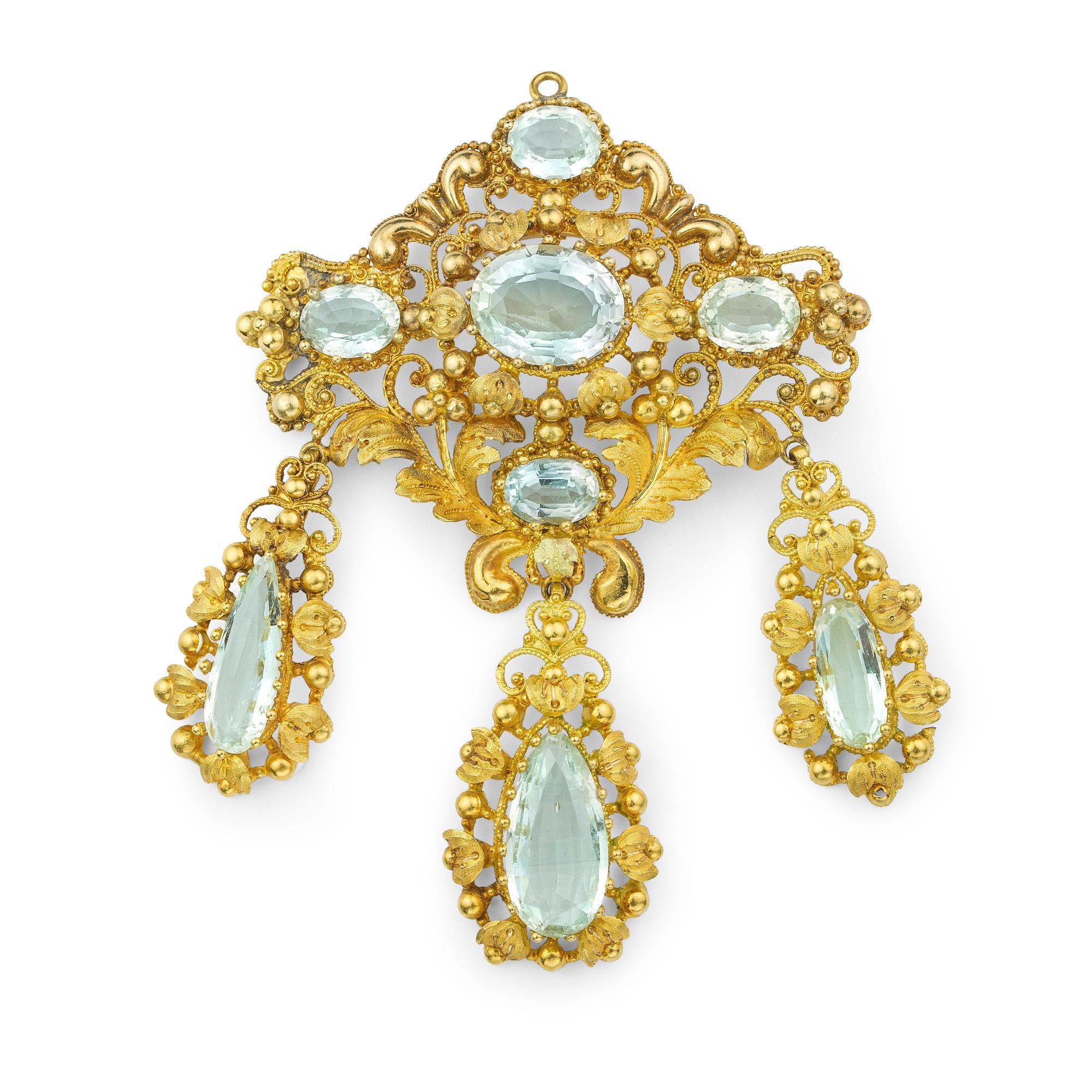 Women's or Men's Late Georgian Aquamarine and Gold Parure For Sale