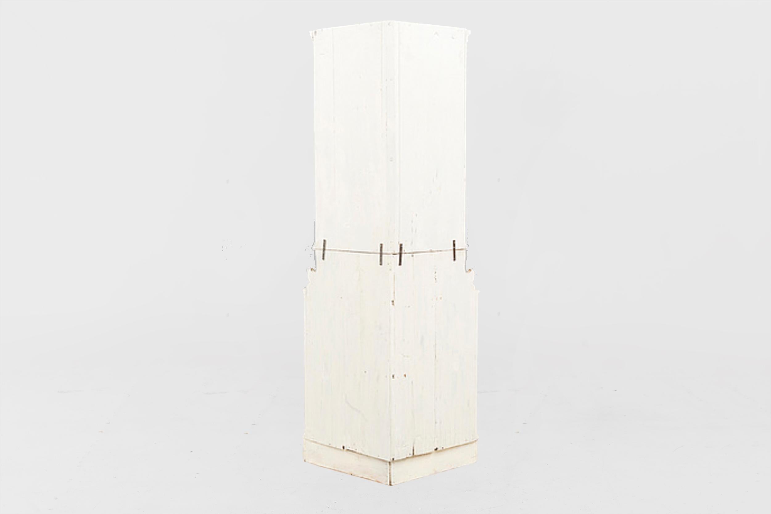 Swedish Late Gustavian Corner Cabinet 19th Century, circa 1800