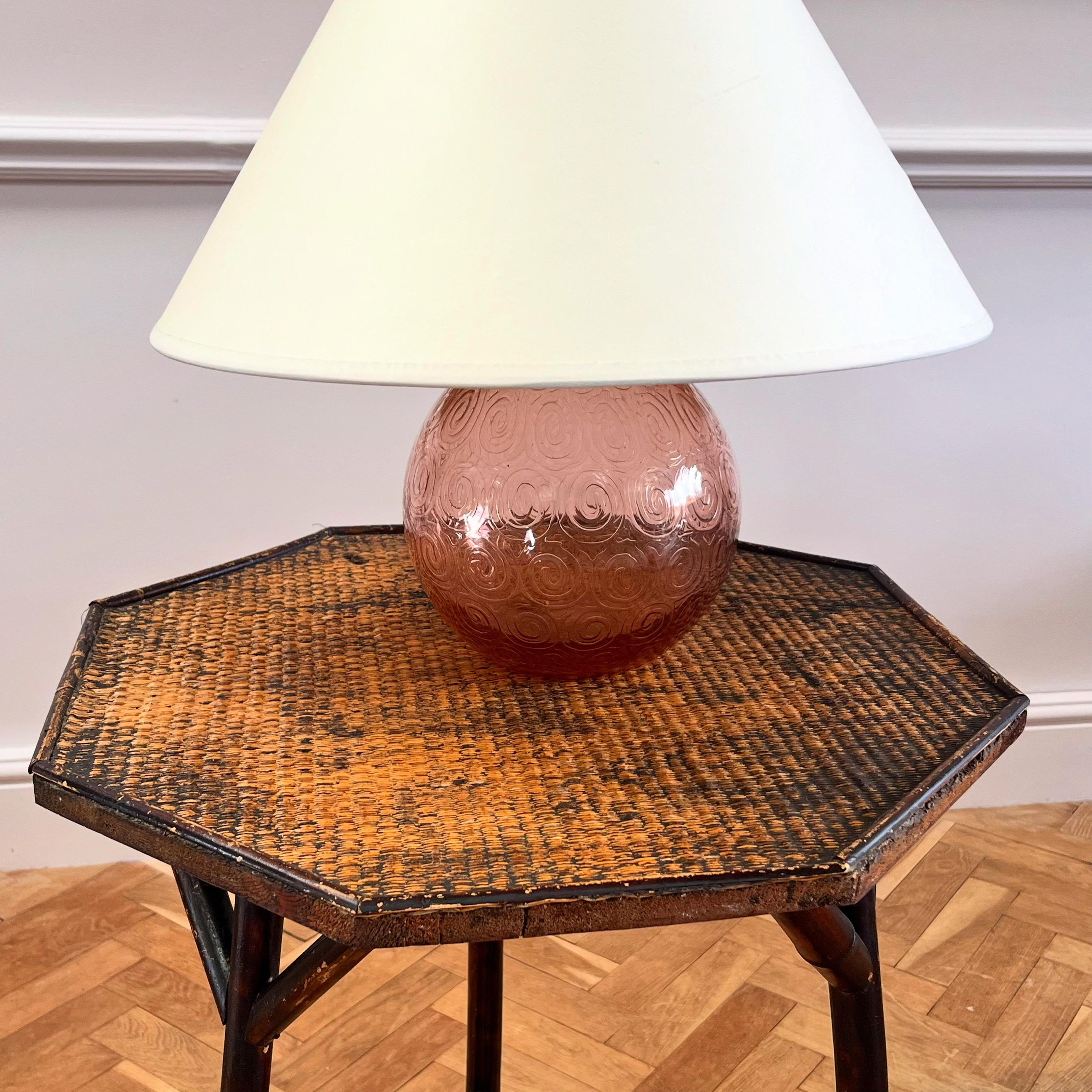A late nineteenth century bamboo table with tripod legs In Good Condition For Sale In London, GB