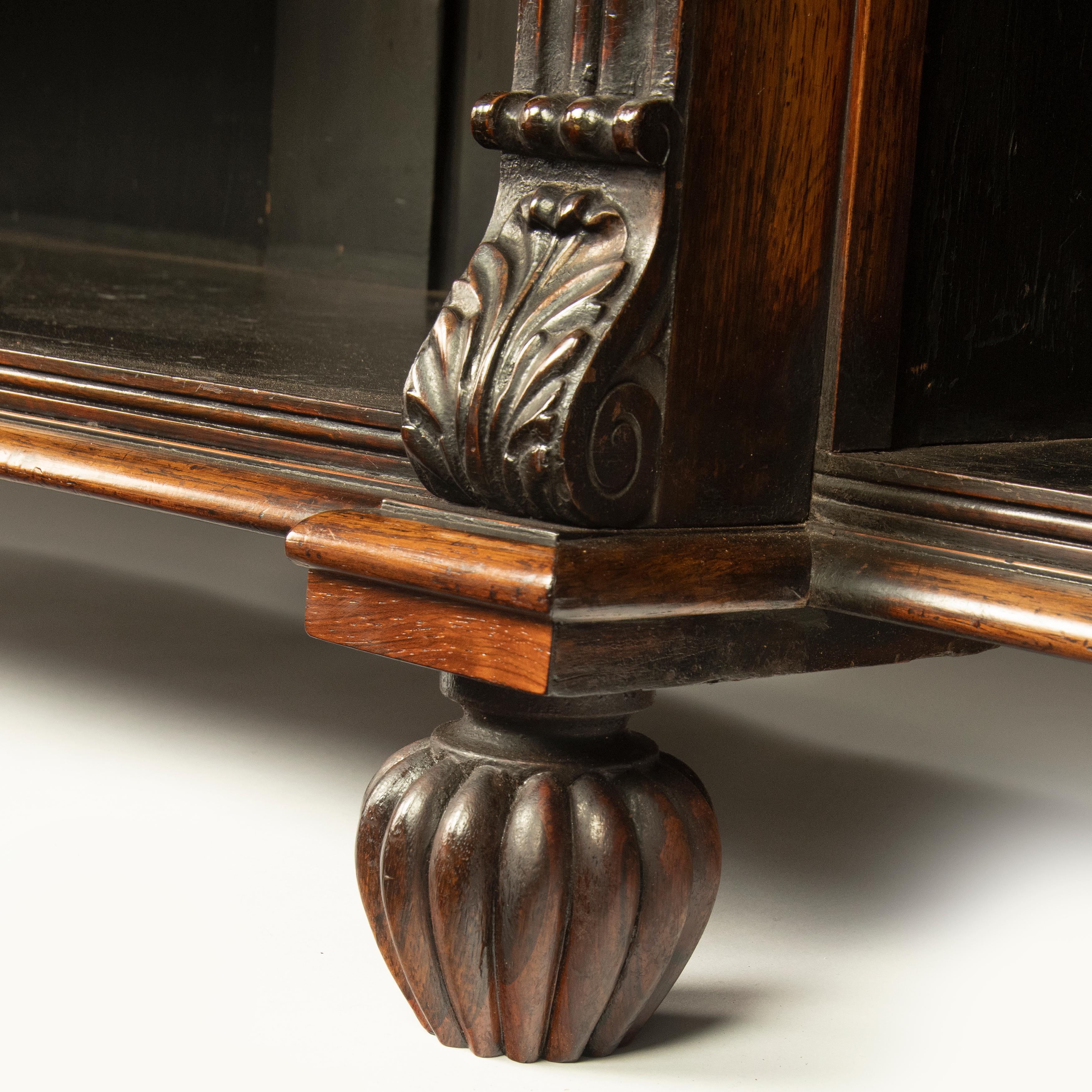 English Late Regency Rosewood Breakfront Open Bookcase, Attributed to Gillows For Sale