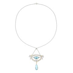 Late Victorian Aquamarine and Diamond Laurel Brooch/Pendant