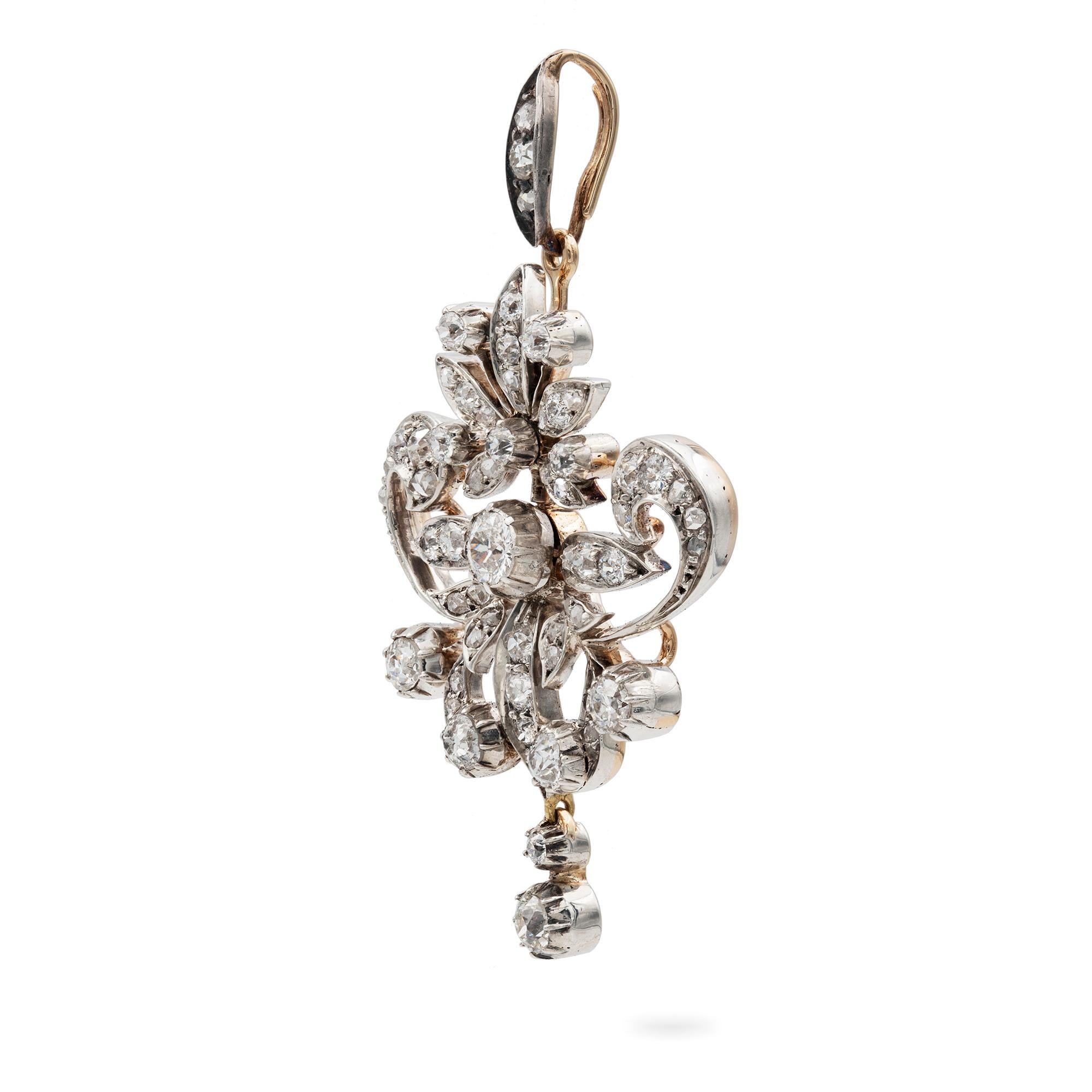 Tardo vittoriano Spilla/pendente con diamante di epoca tardo-vittoriana in una scatola rivestita in vendita