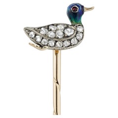 A late Victorian diamond-set duck stick pin