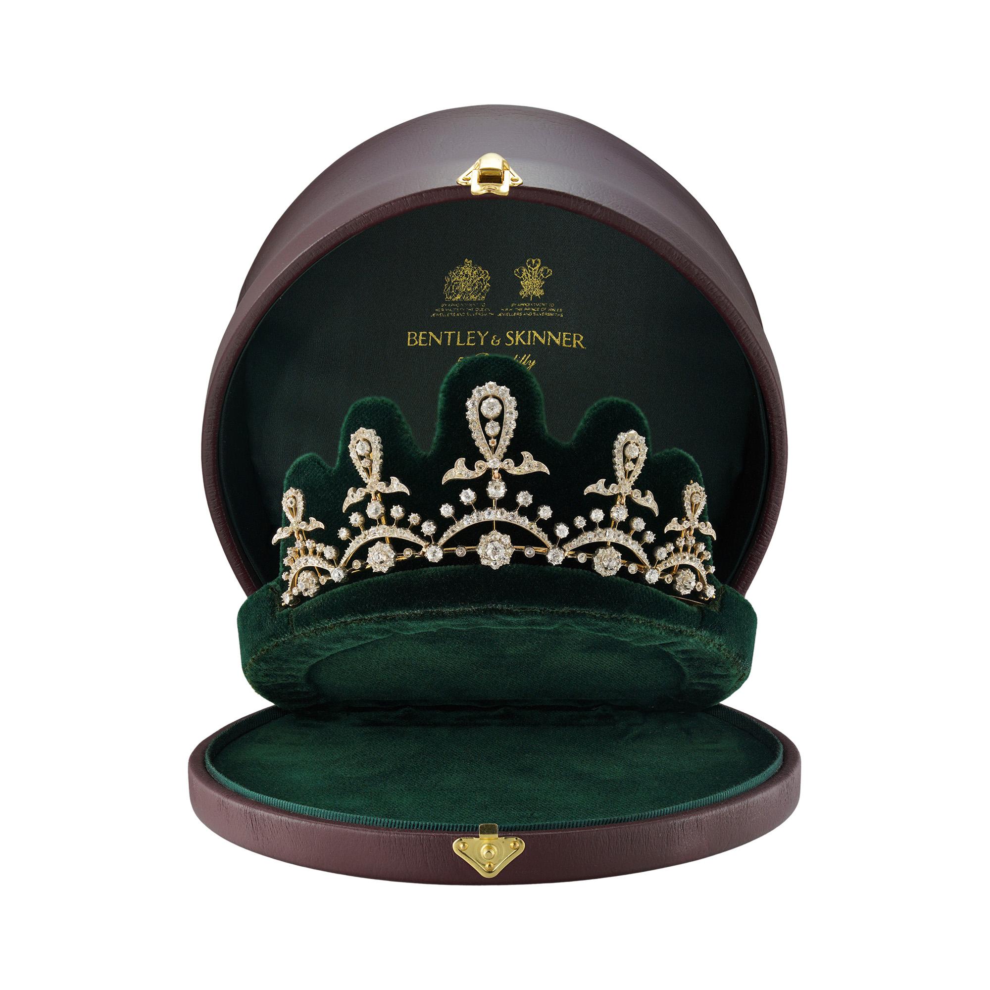 A late Victorian diamond-set tiara For Sale 1