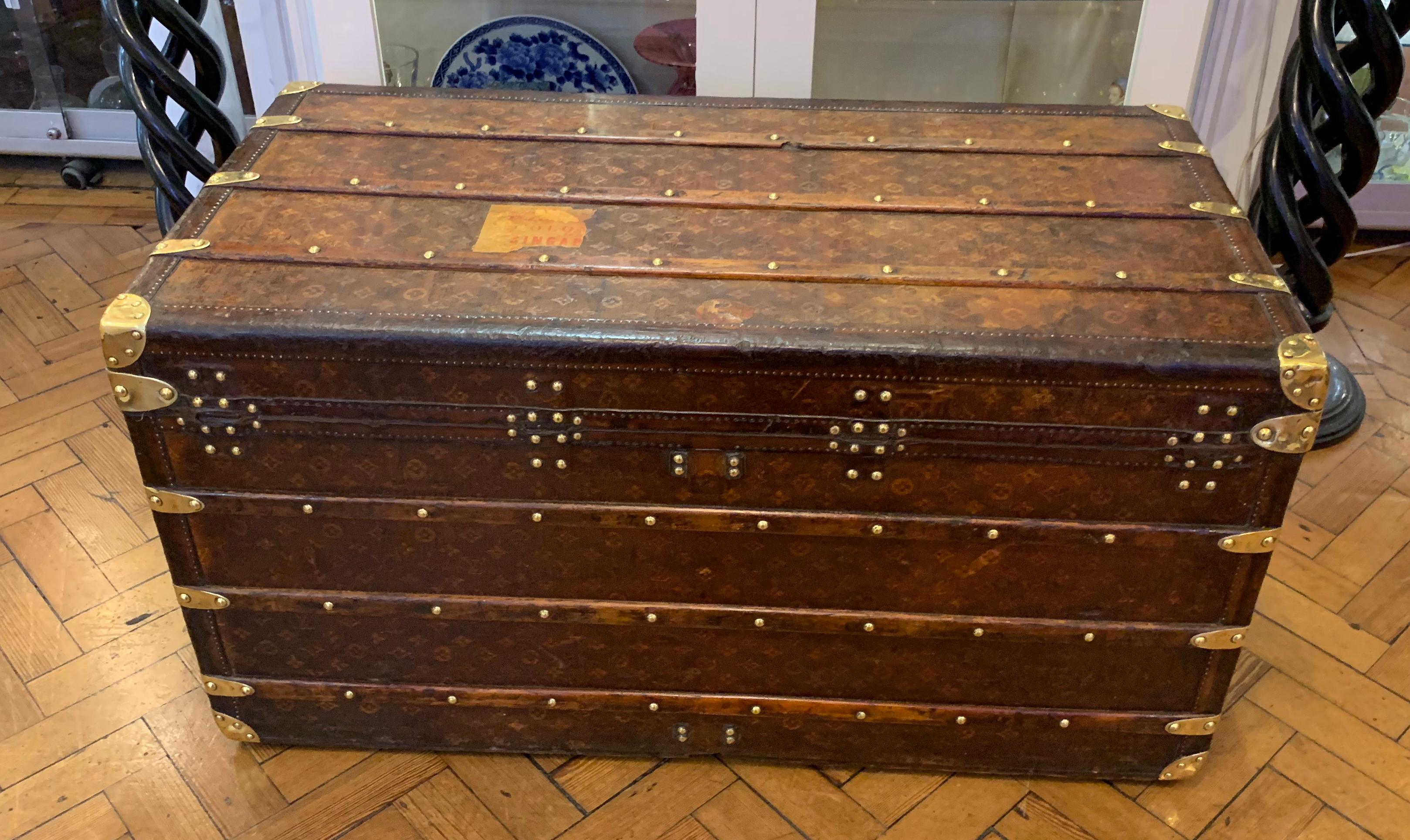 Late Victorian Louis Vuitton Courier Trunk 1896 with Provenance In Good Condition For Sale In London, GB