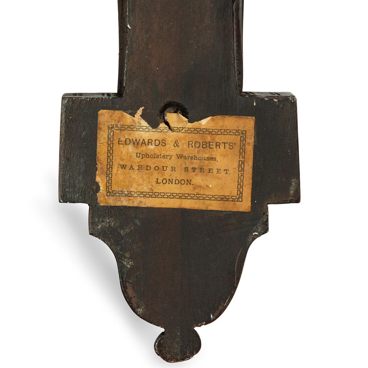 Ménsula de pared de caoba de finales de la época victoriana para un reloj, de Edwards and Roberts Inglés en venta