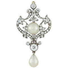 Broche/pendentif en perles naturelles et diamants de la fin de l'époque victorienne