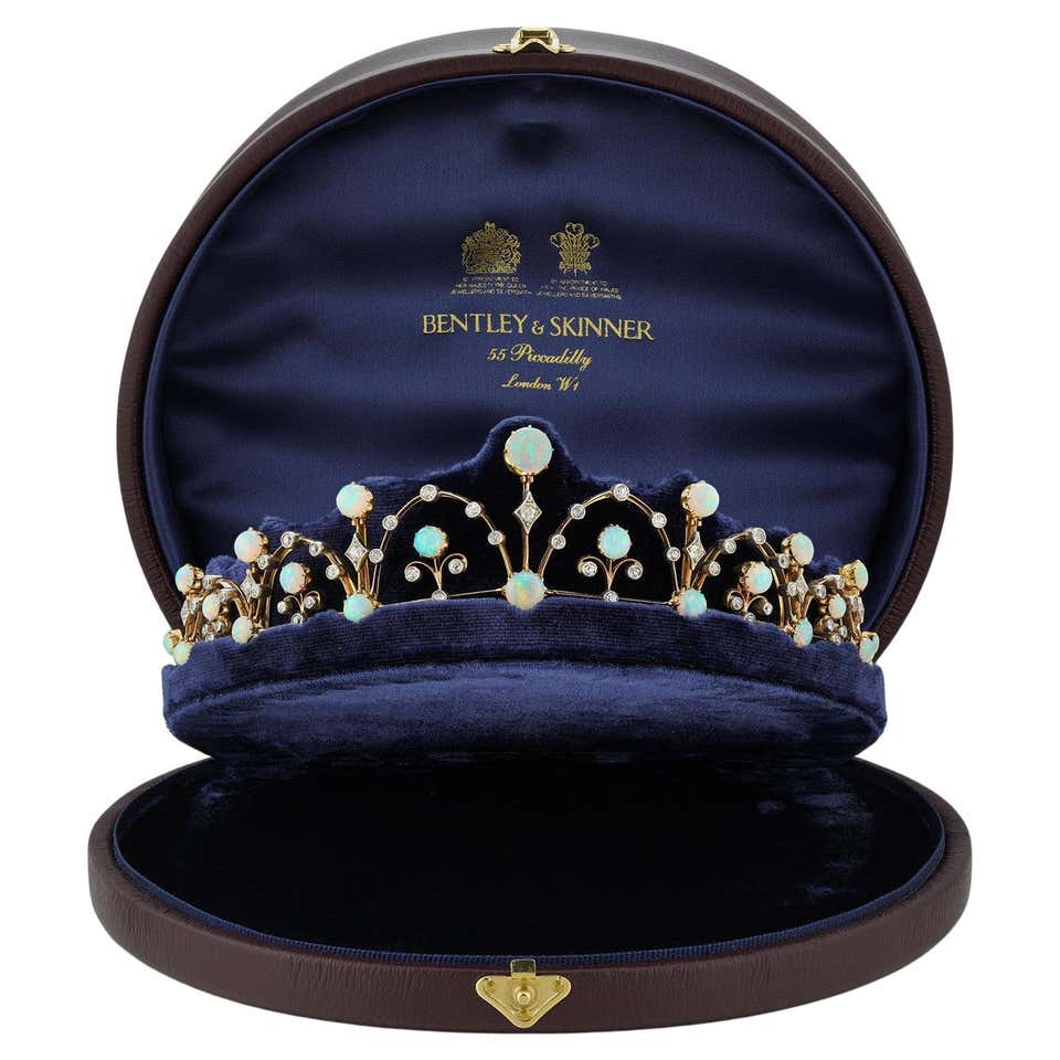 Late Victorian Opal And Diamond Tiara For Sale At 1stDibs late-victorian-opal-and-diamond-tiara-for-sale-at-1stdibs