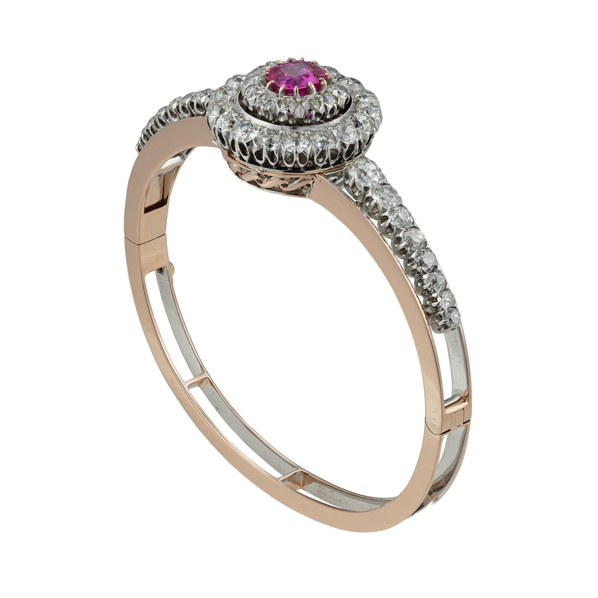 Spätviktorianischer rosa Saphir- und Diamant-Anhänger/Armband im Zustand „Gut“ in London, GB