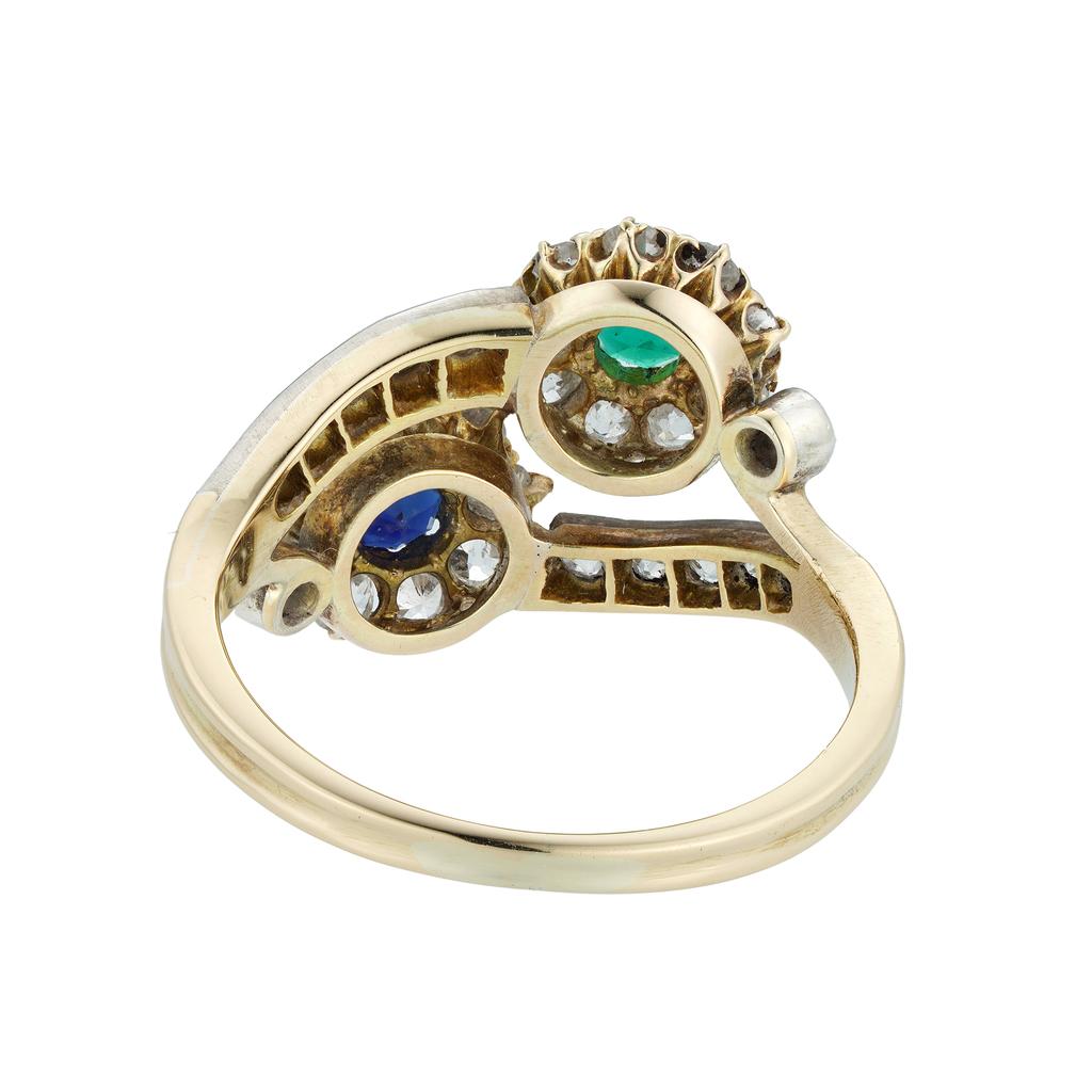 Tardo vittoriano Anello con zaffiro, smeraldo e diamante di epoca tardo vittoriana in vendita