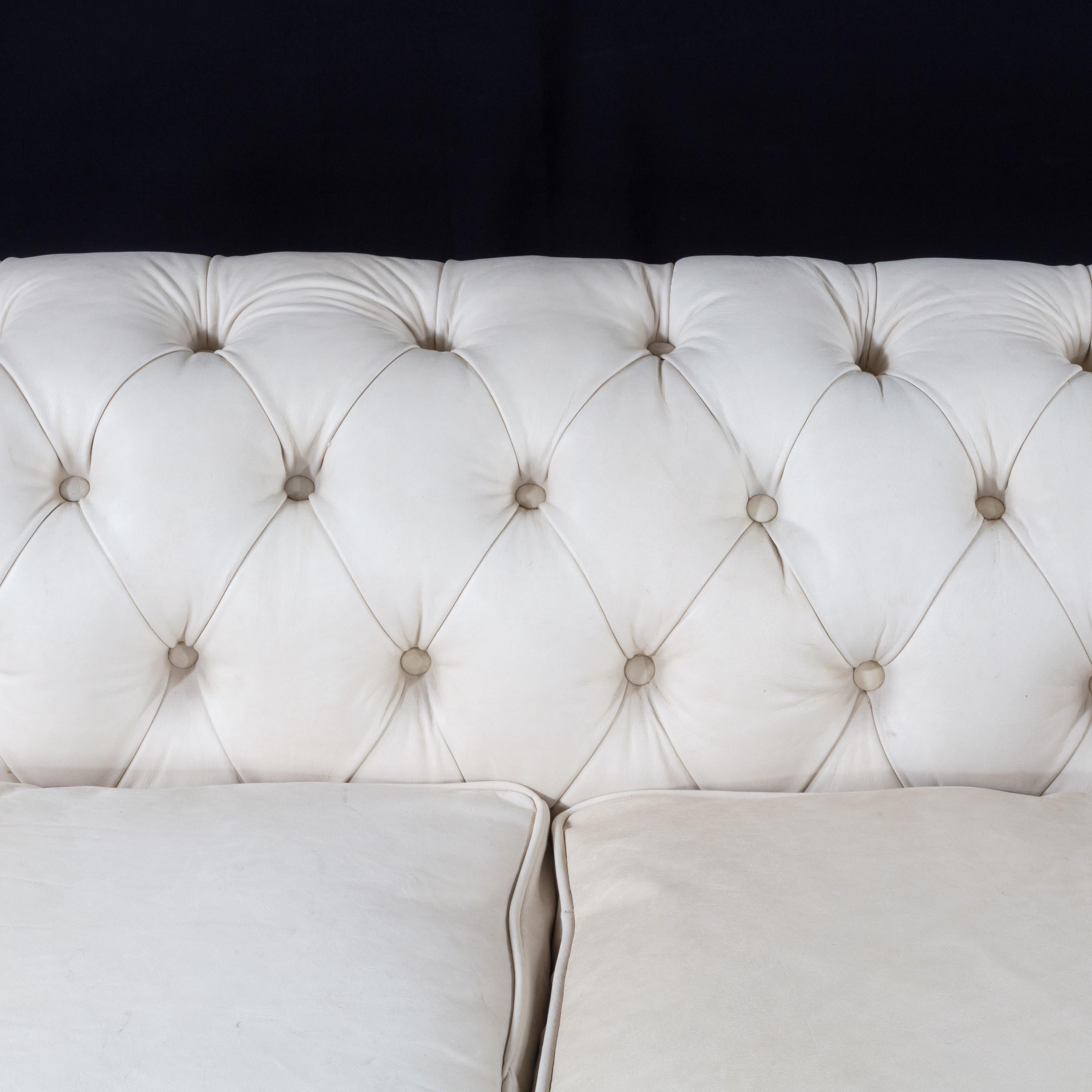 chesterfield sofa finn