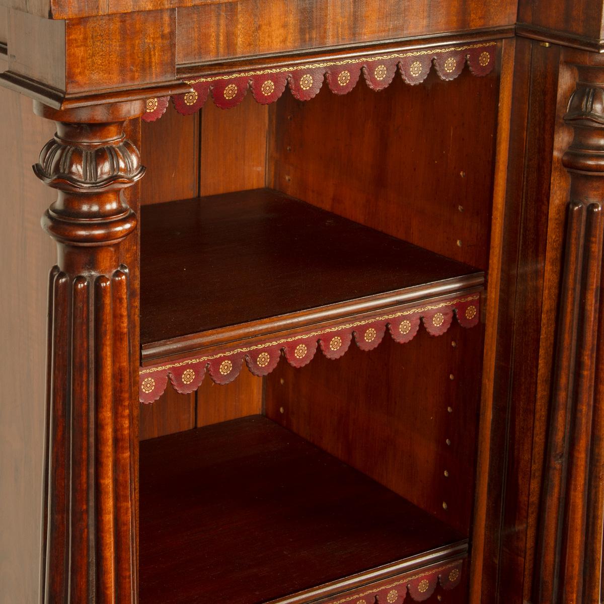 Una libreria a giorno in legno di palissandro della fine di William IV, di Gillows in vendita 1