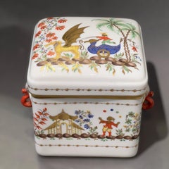 A Boîte Le Tallec dans le motif Cirque Chinois France 20e siècle