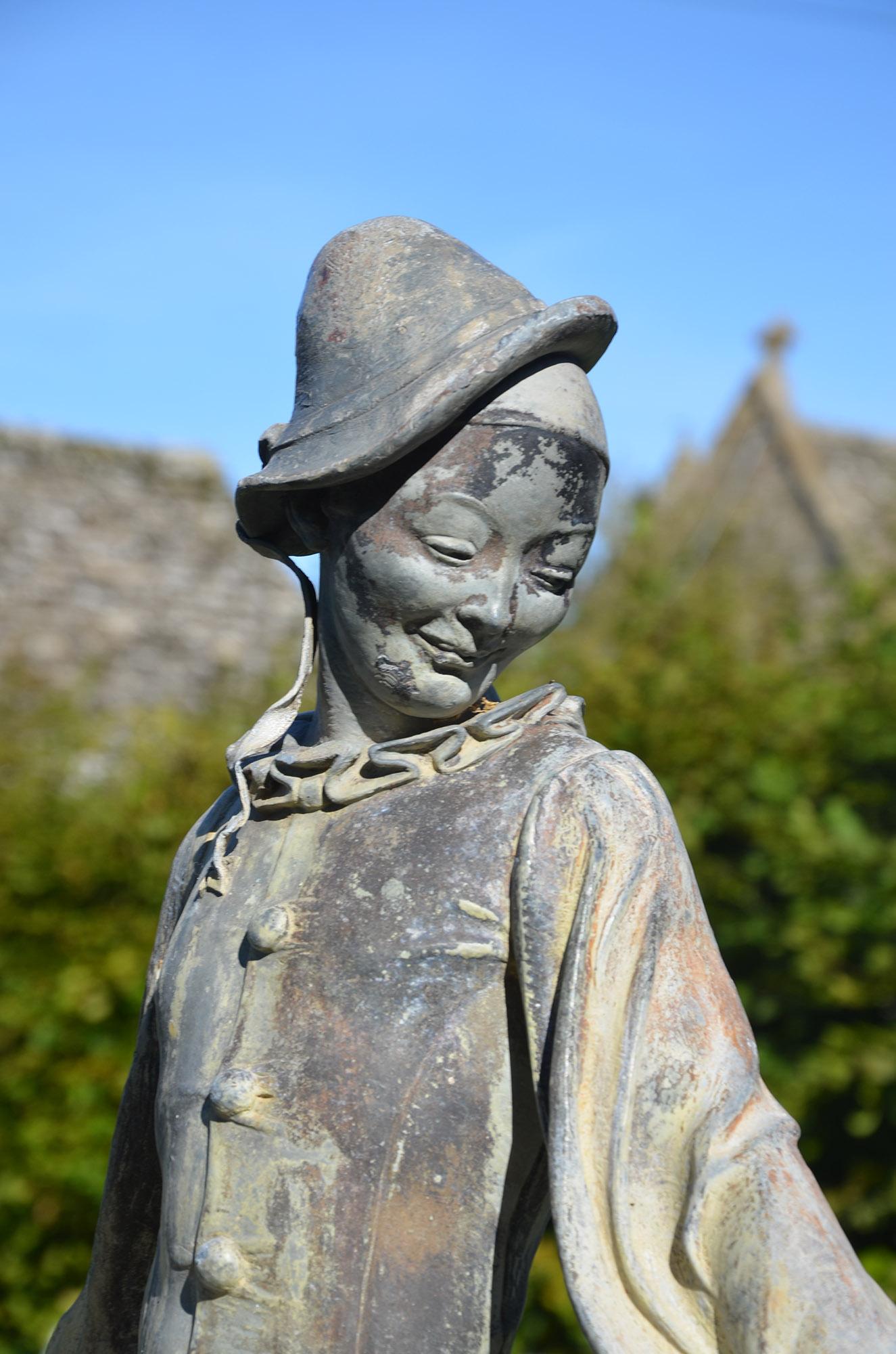 Lead Figure of Pierrot by Gertrude Knoblock, 1880-1964 (Englisch)