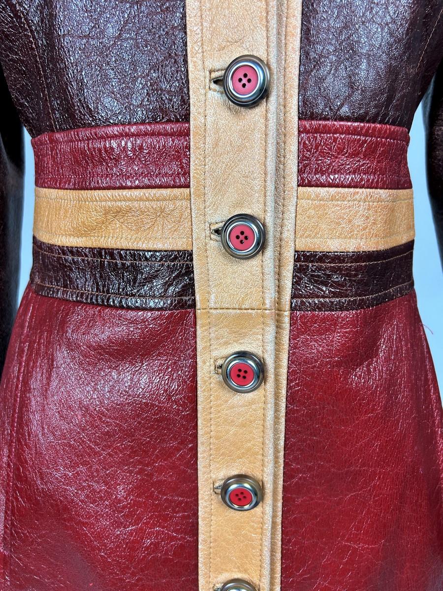 Women's or Men's A leather trench coat by Dolce Gabbana - Italy Circa 1995-2000 For Sale