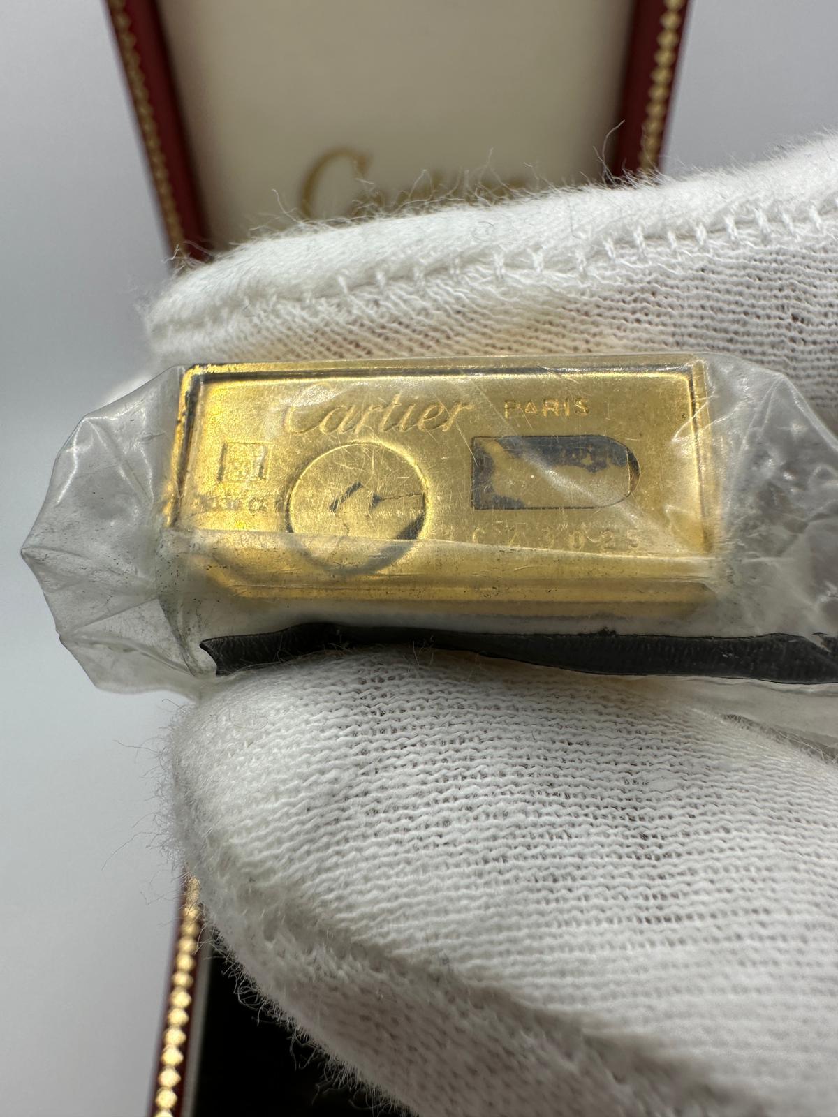 A Les Must De Cartier Paris 18k gold plated lighter 2