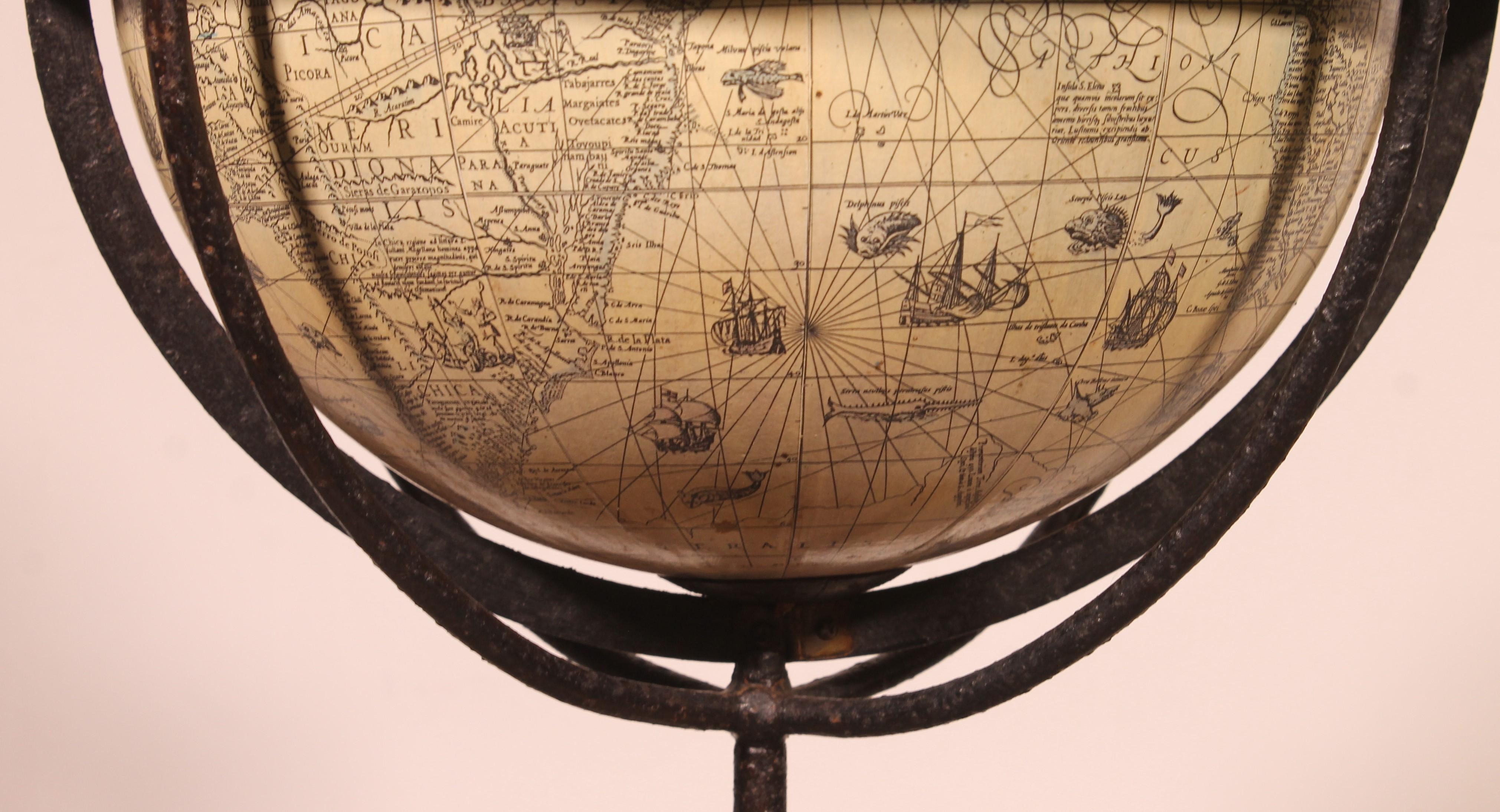 A Library Terrestrial Globe With Wrought Iron Base In Good Condition For Sale In Brussels, Brussels