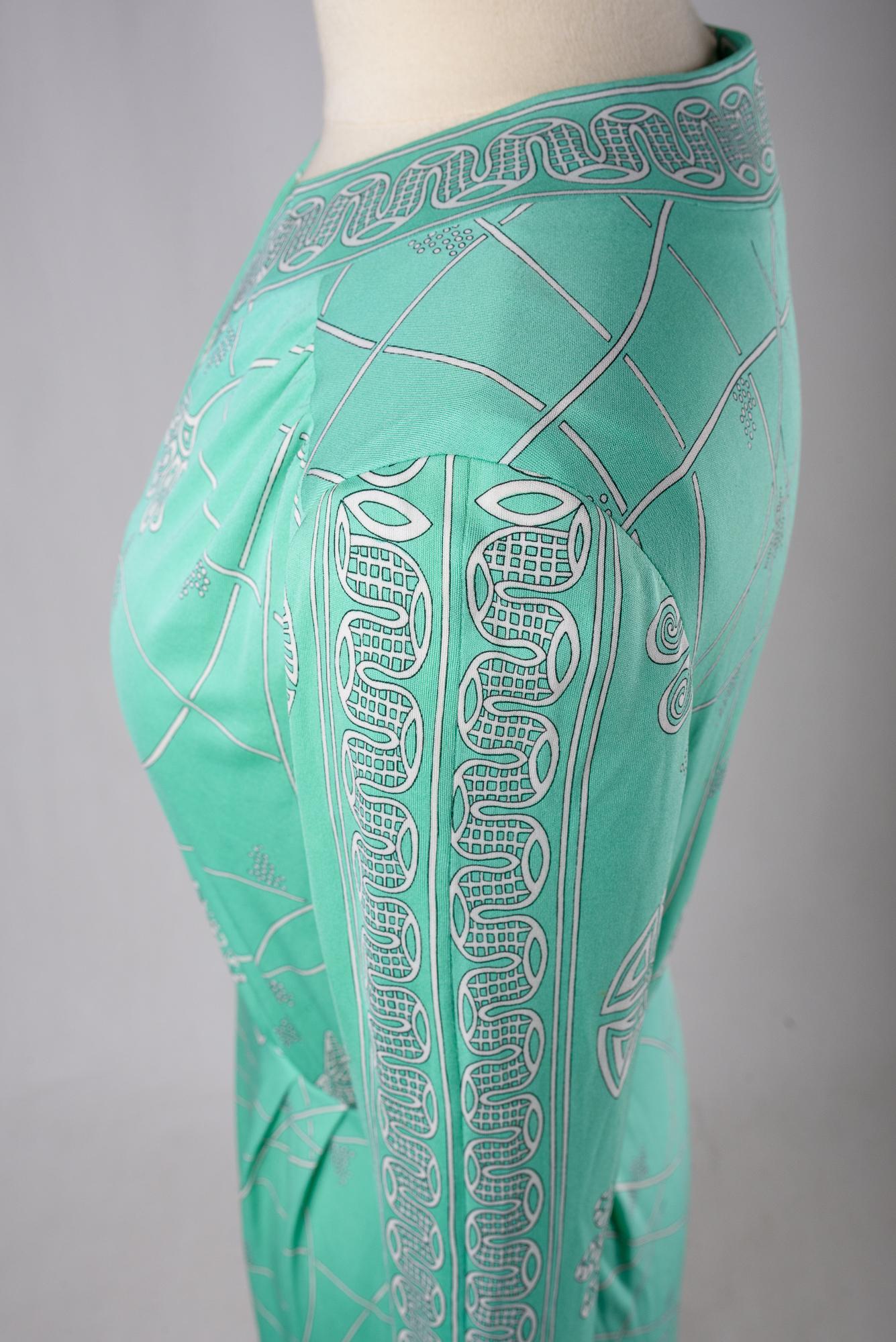 A light green printed silk jersey dress by Emilio Pucci - Italy Circa 1980 For Sale 8