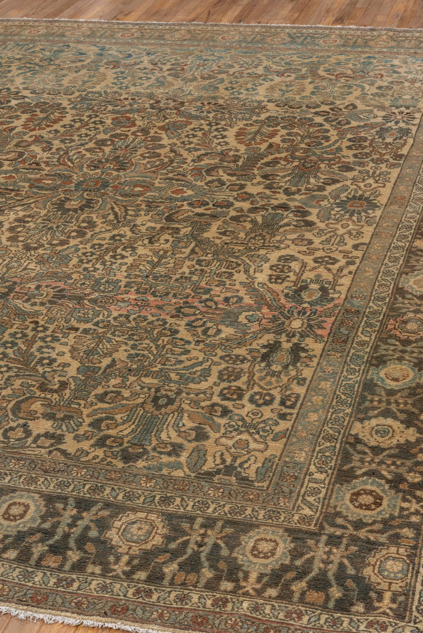Ein Lilianischer Teppich um 1930. Handgeknüpft, aus 100% Wollgarn. 