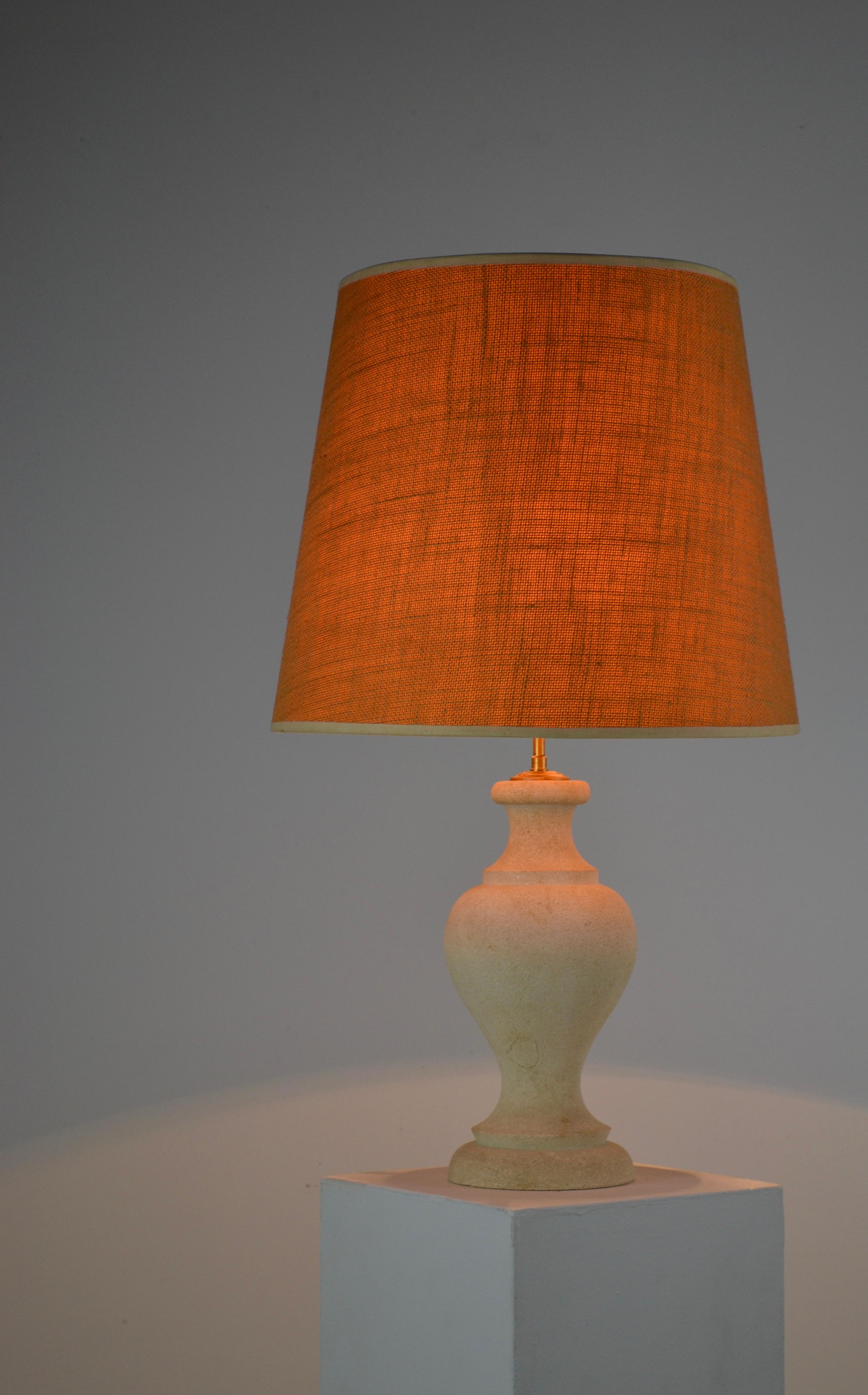 Limestone A limestone table lamp by Albert Tormos, France, 1970s.
