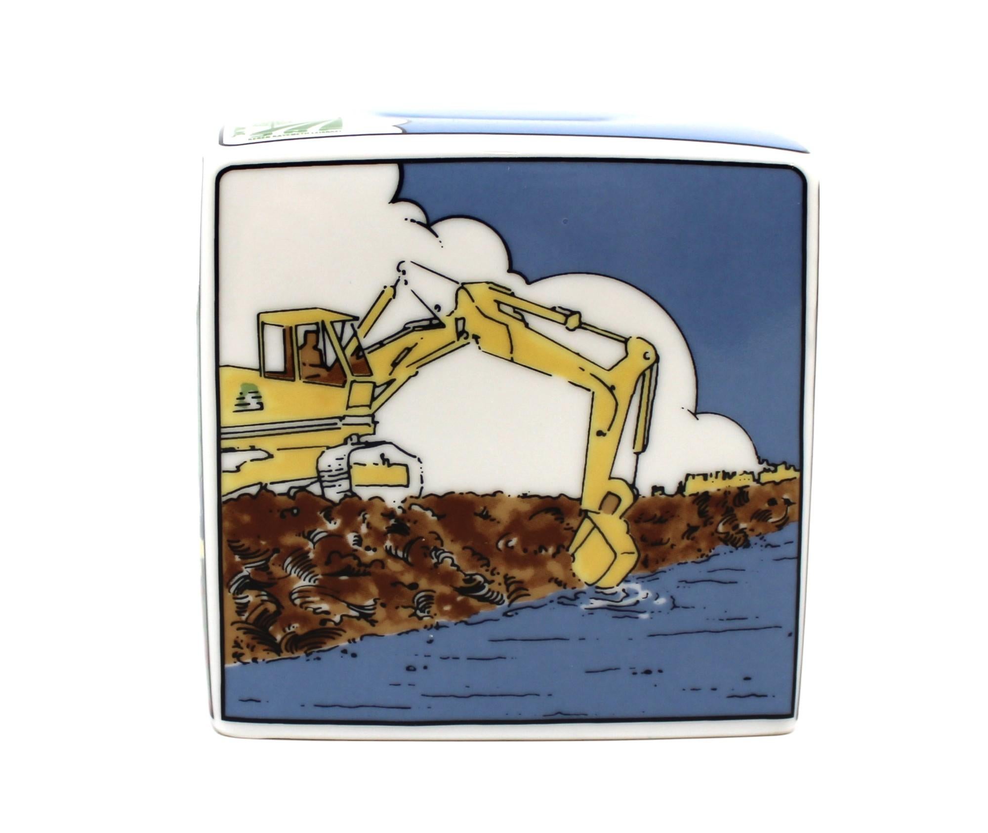 Peint Boîte de Tzedakah en porcelaine de la JNF, édition limitée, par Tiffany en vente