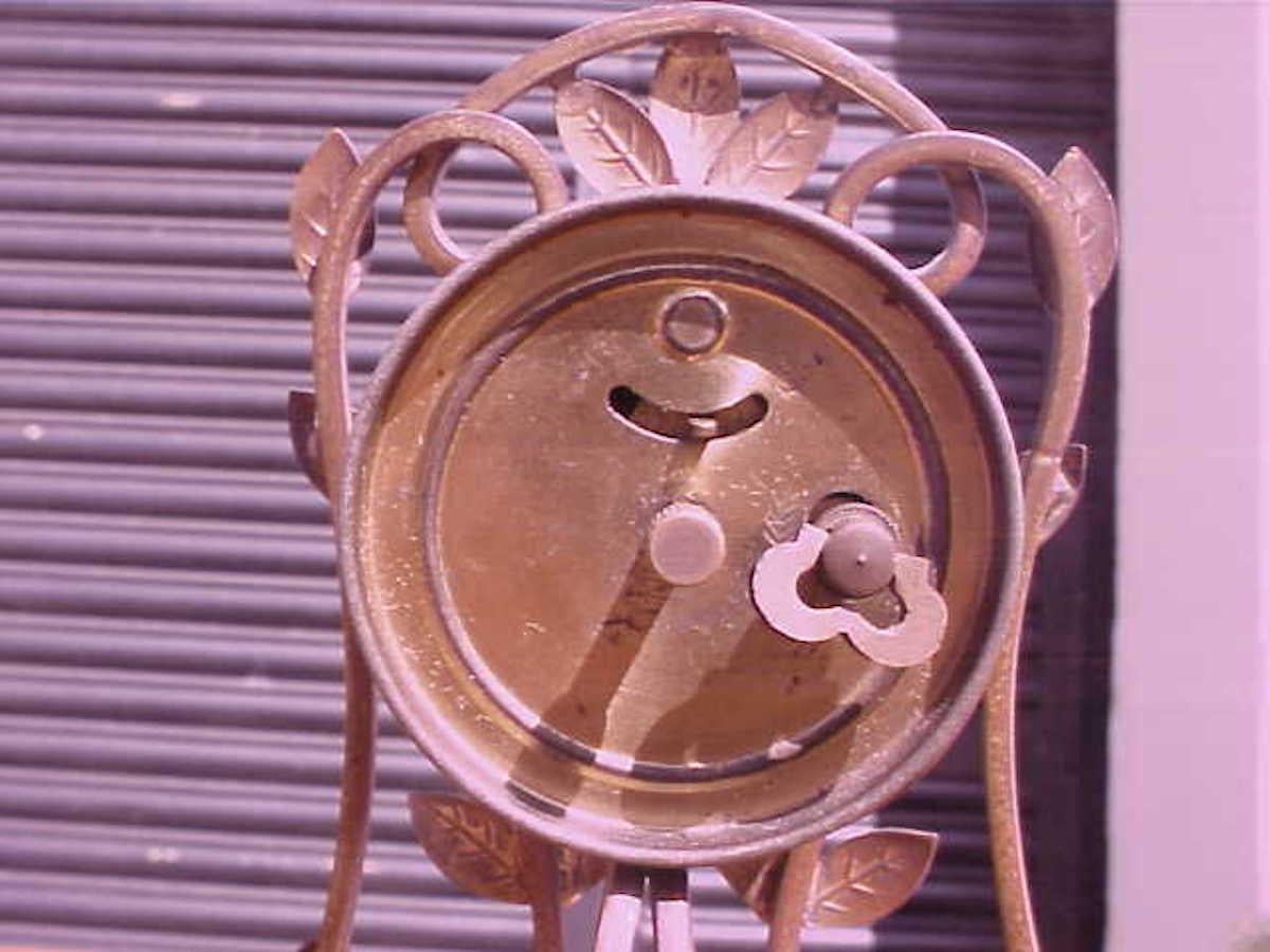 what's the little hand on a clock