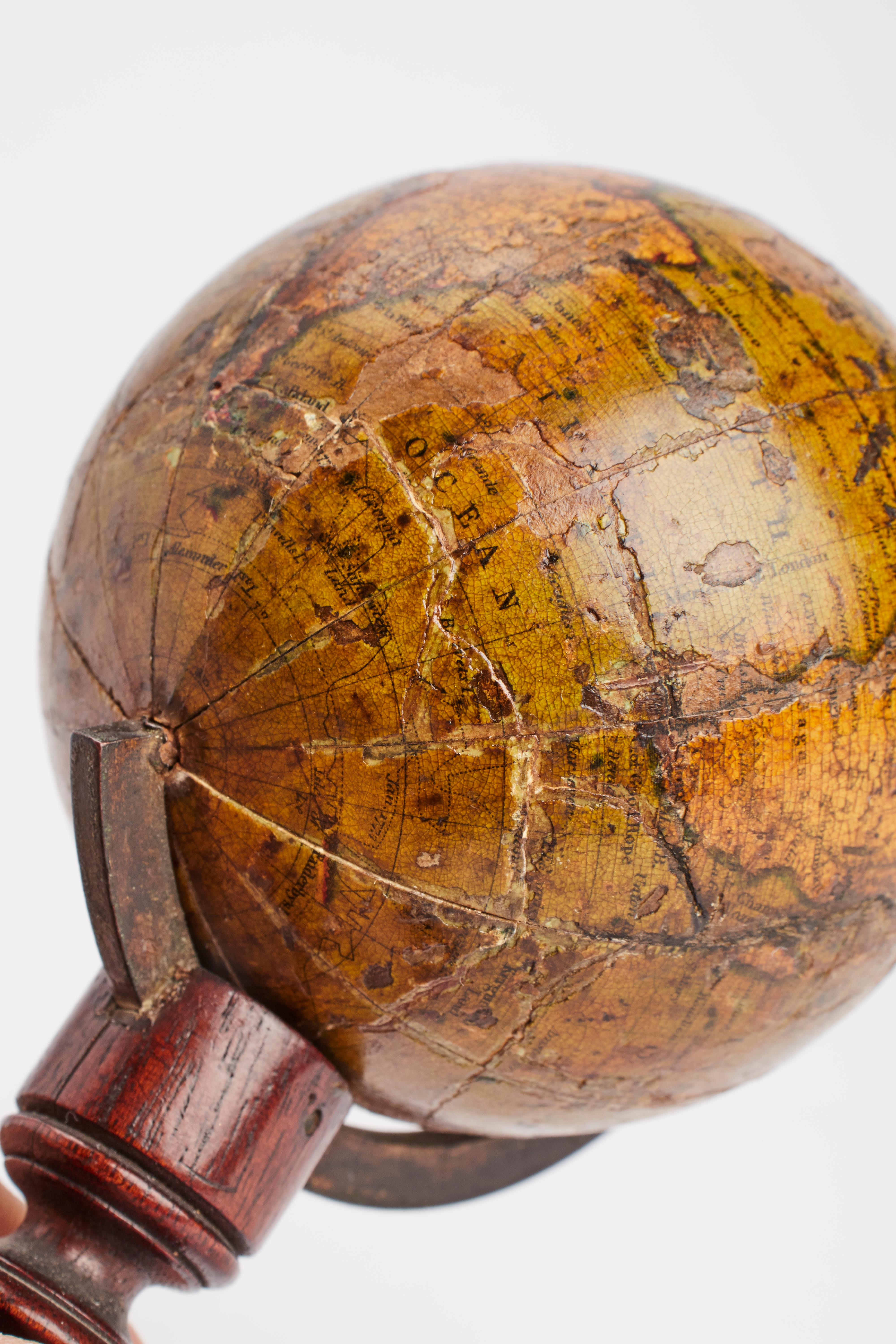 A little terrestral globe by Newton, London 1820.  For Sale 1