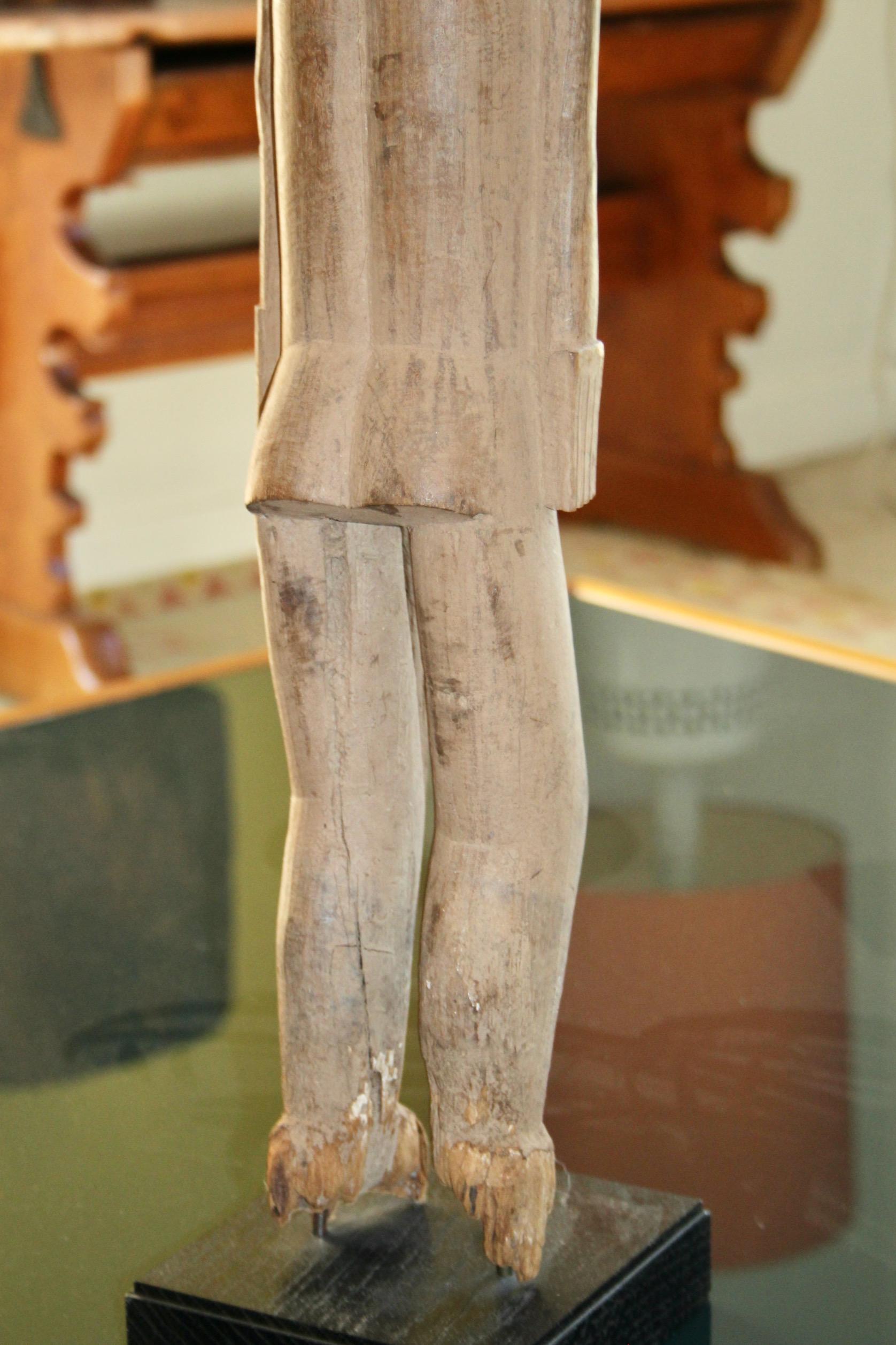 Une sculpture de Lobi en vente 4