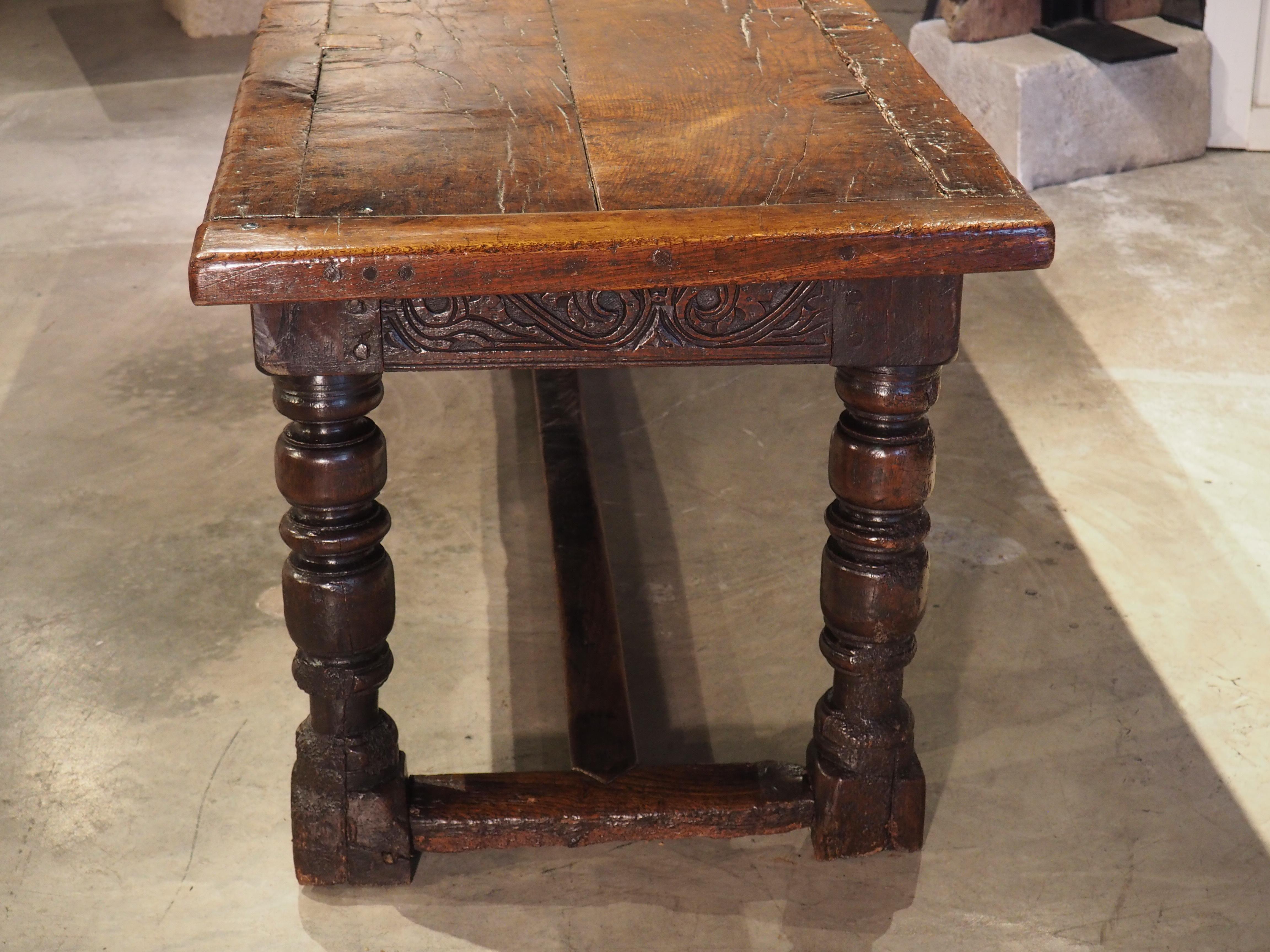 Hand-Carved A Long 17th Century Carved Oak Baluster Leg Table from Flanders For Sale