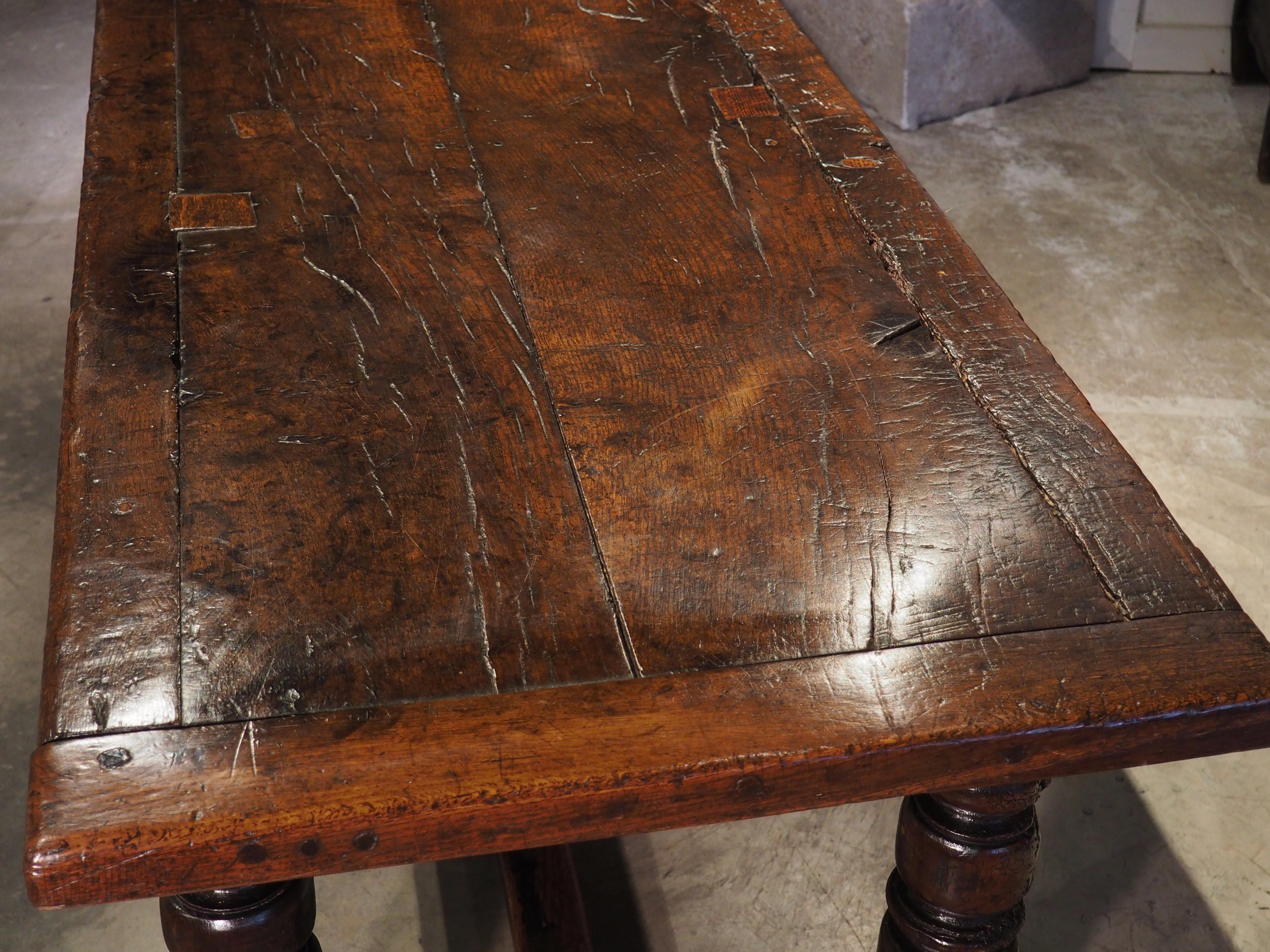 A Long 17th Century Carved Oak Baluster Leg Table from Flanders For Sale 1