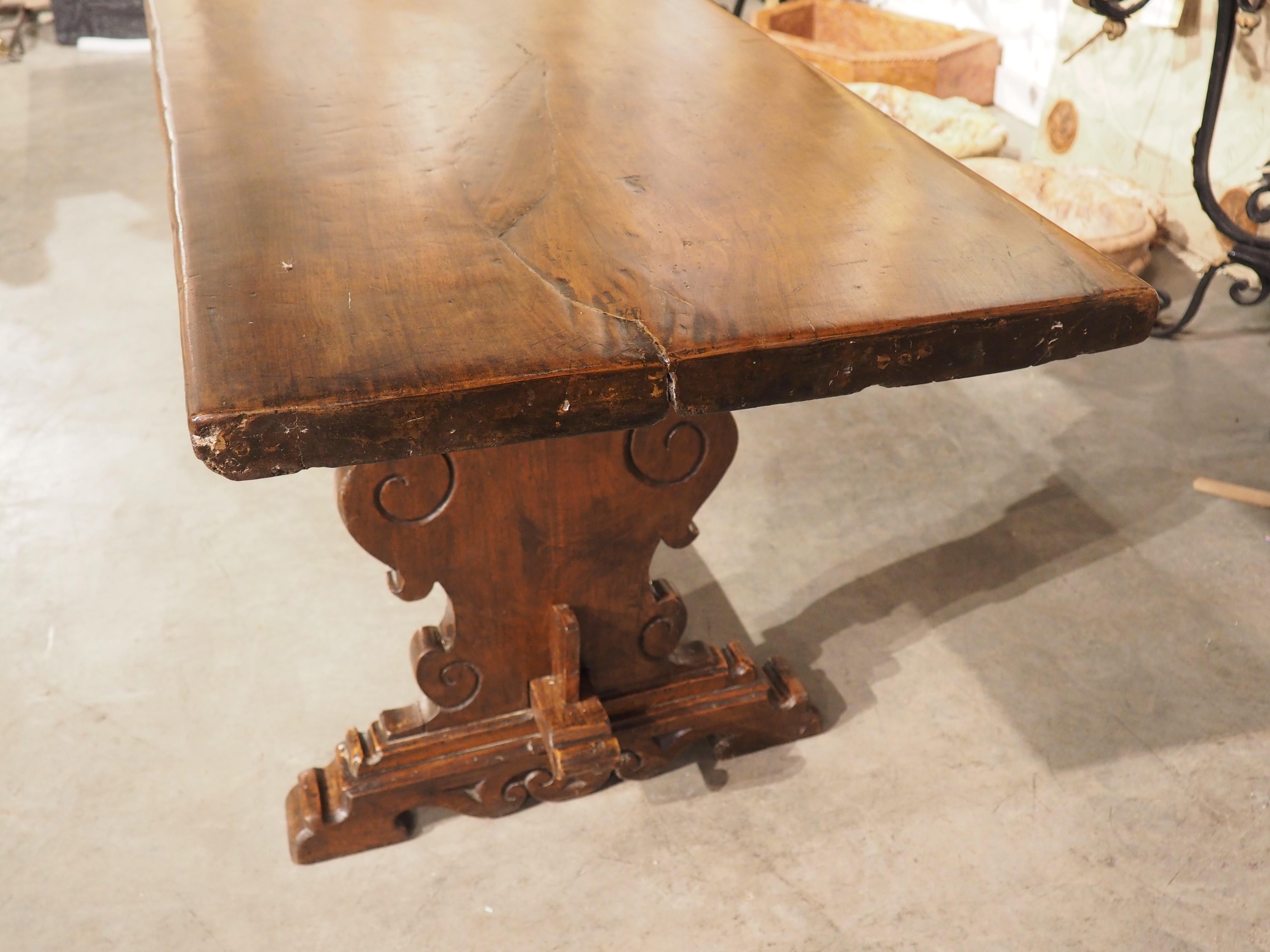 Long 17th Century Single Walnut Plank Refectory Table from Tuscany, Italy For Sale 9