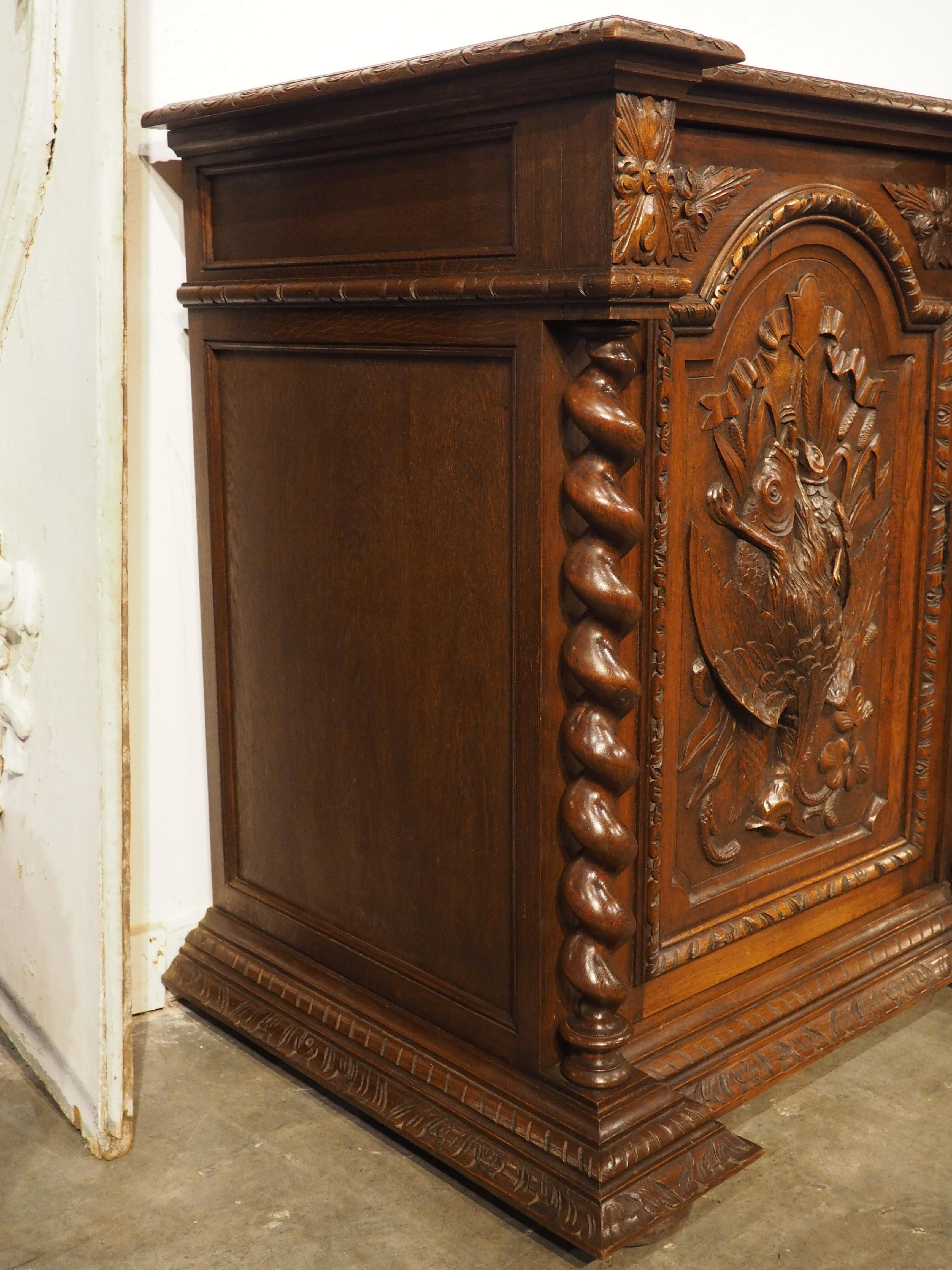 A Long Antique French Oak Hunting Lodge Buffet Enfilade, Circa 1890 In Good Condition In Dallas, TX
