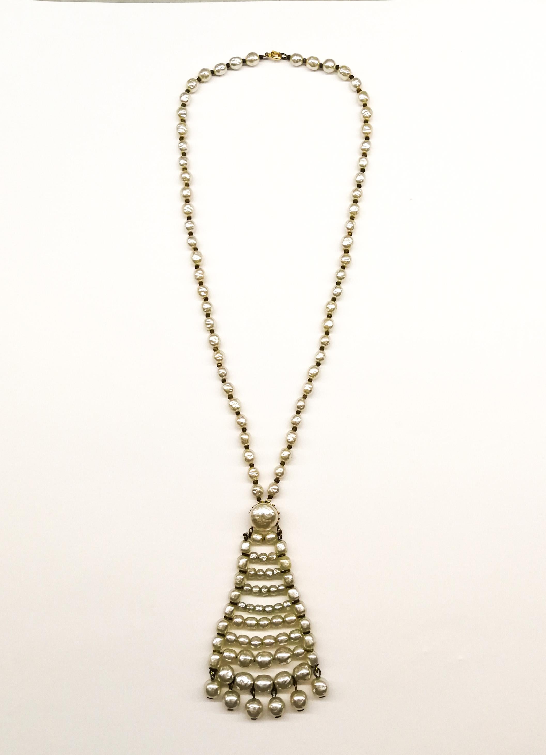 A long baroque pearl pendant necklace, Miriam Haskell, 1960s 9