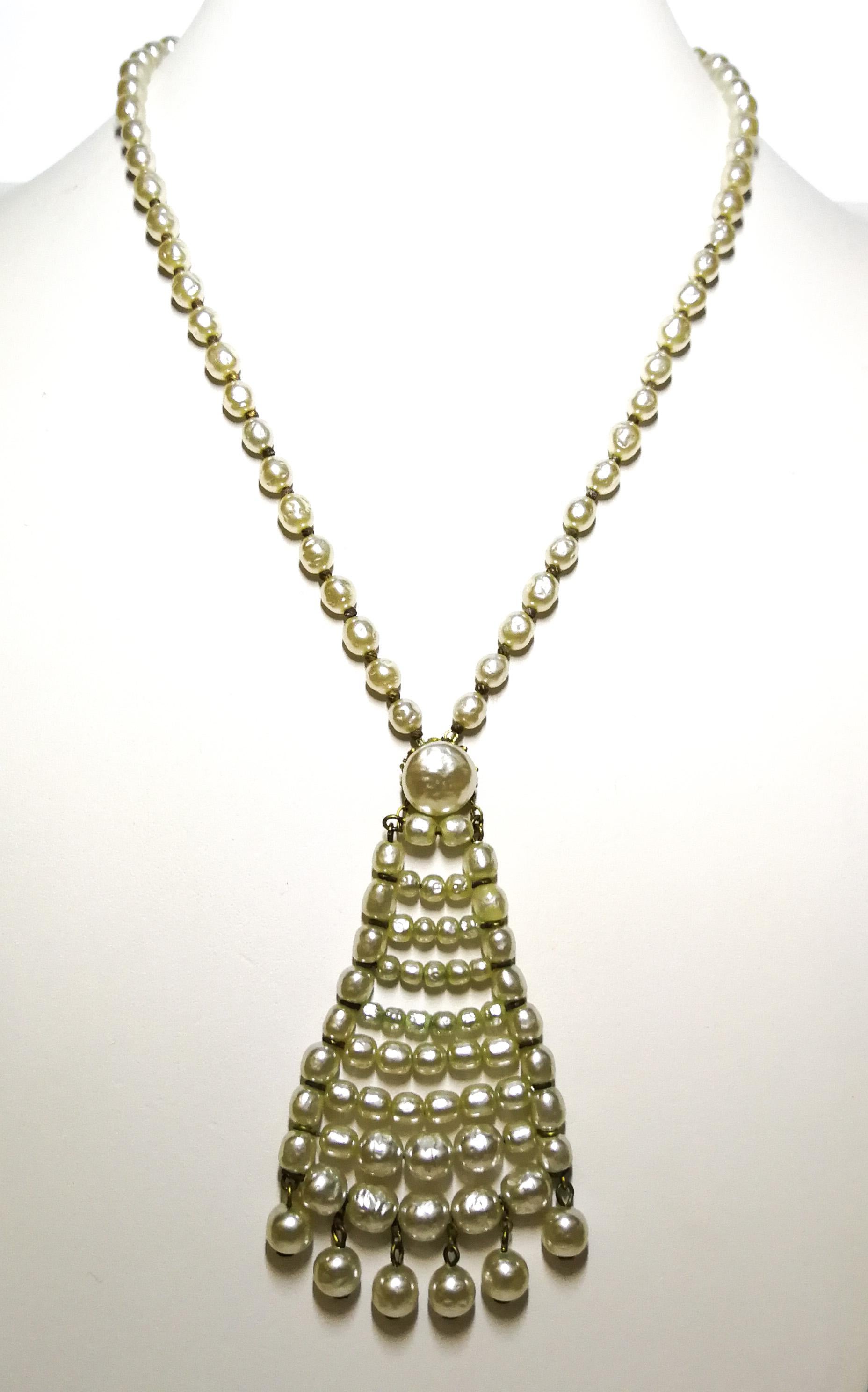 A long baroque pearl pendant necklace, Miriam Haskell, 1960s In Good Condition In Greyabbey, County Down