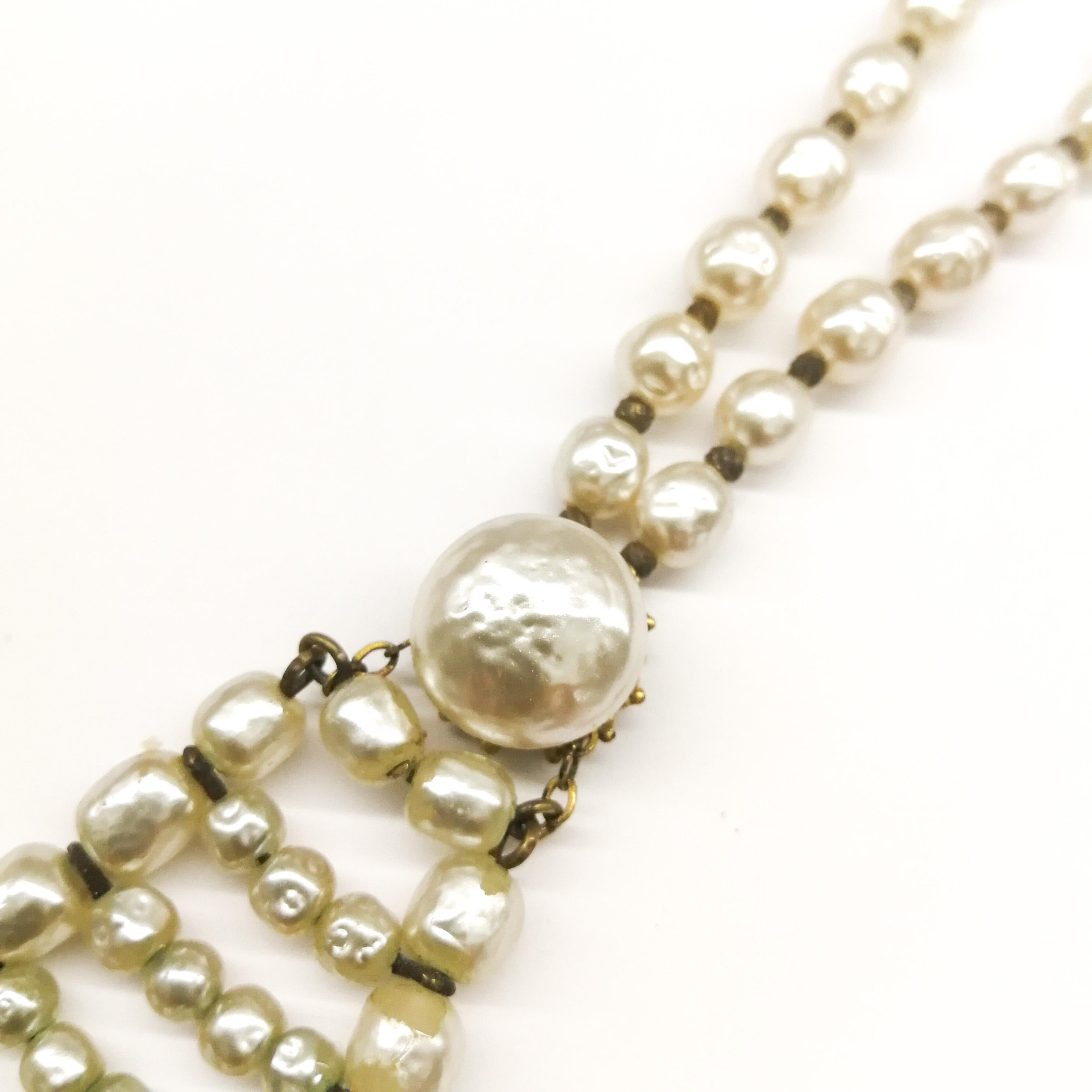Women's A long baroque pearl pendant necklace, Miriam Haskell, 1960s