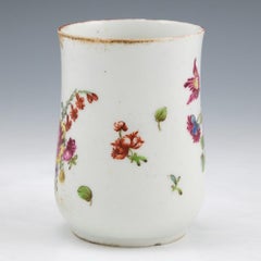 Taza de porcelana de Longton Hall, c1760