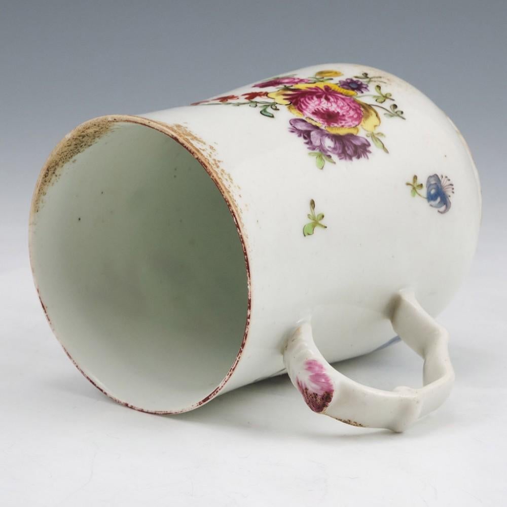 A Longton Hall Porcelain Mug, c1760 In Good Condition For Sale In Tunbridge Wells, GB