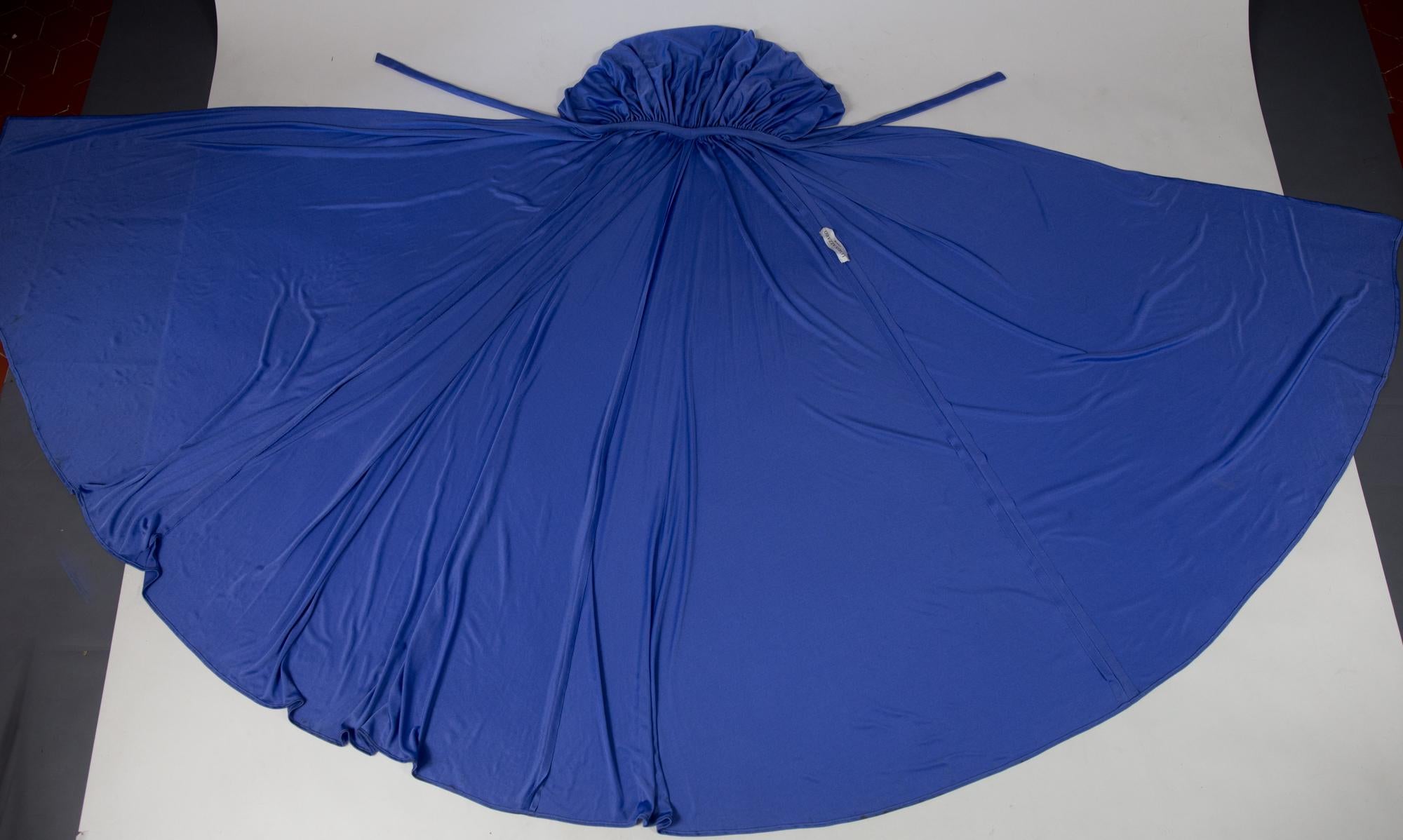 A Loris Azzaro French Couture Evening Dress In Lavender Silk Jersey Circa 1980 12