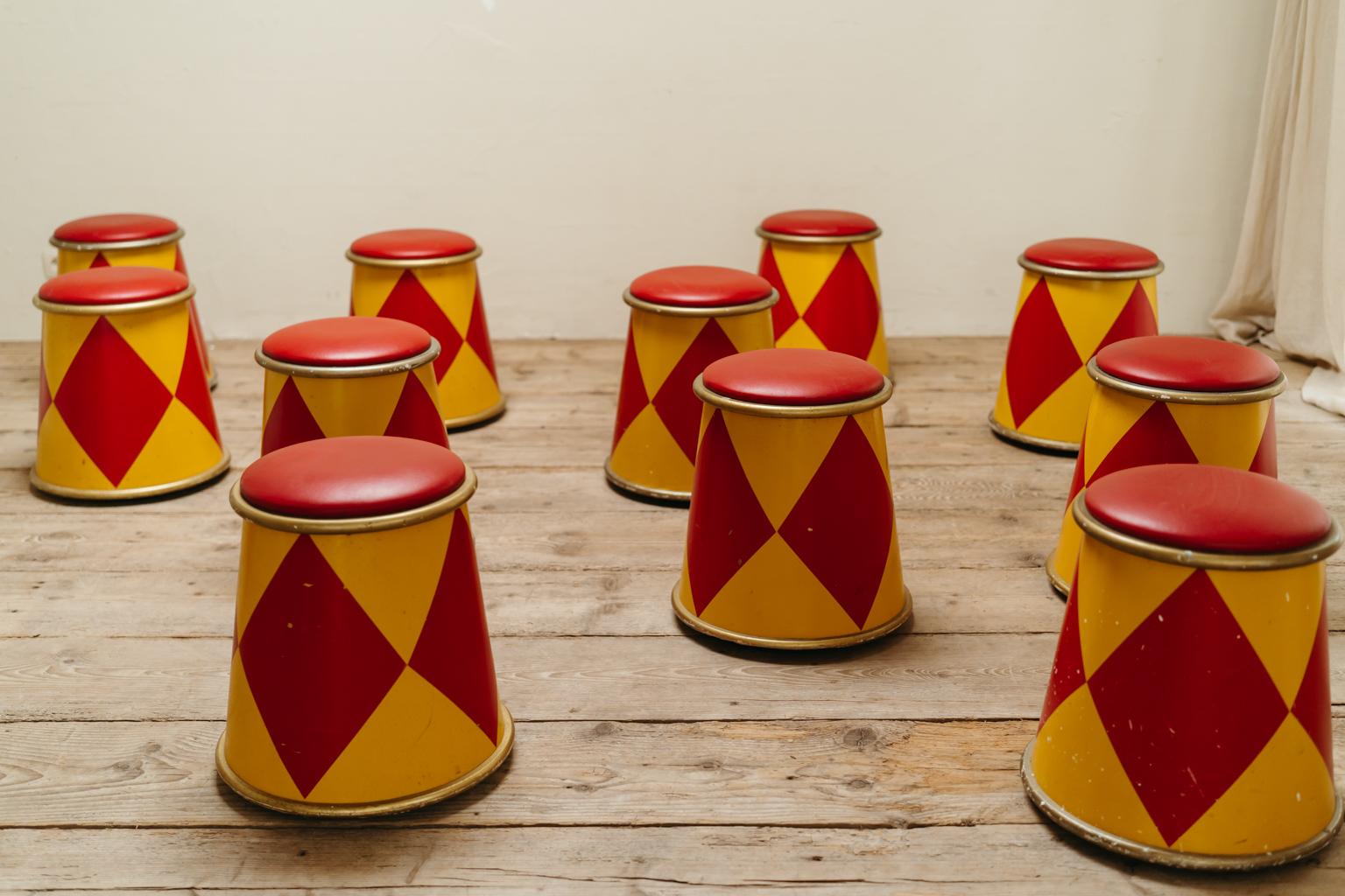 circus stool prop
