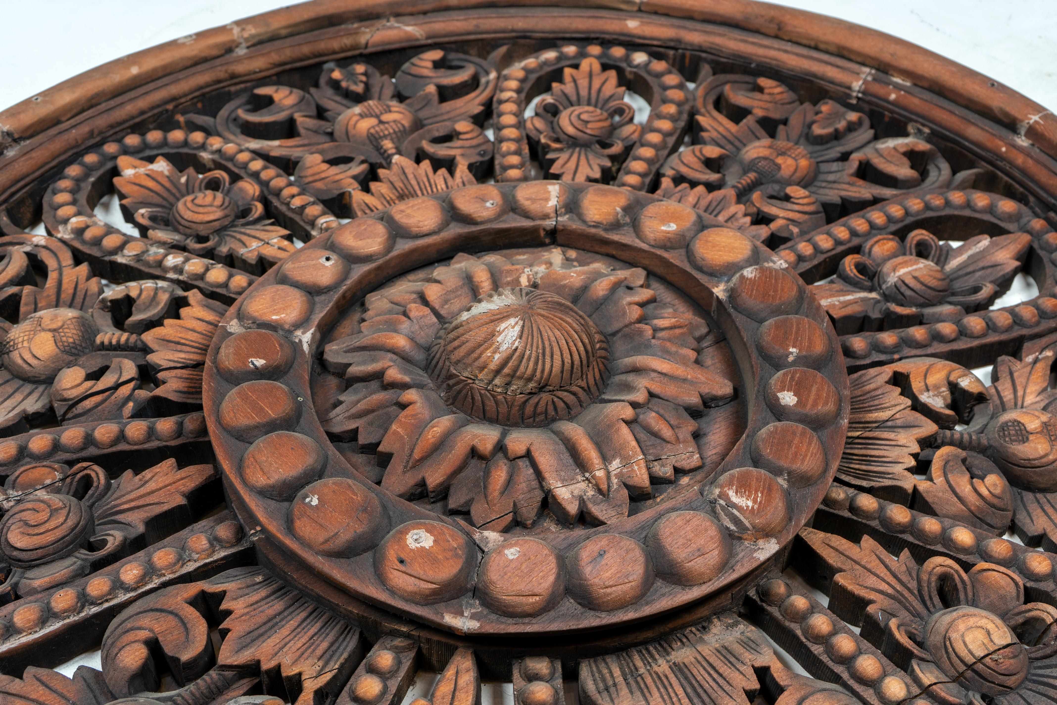 Hand-Carved A Lotus-Form Thai Temple Ceiling Medallion For Sale