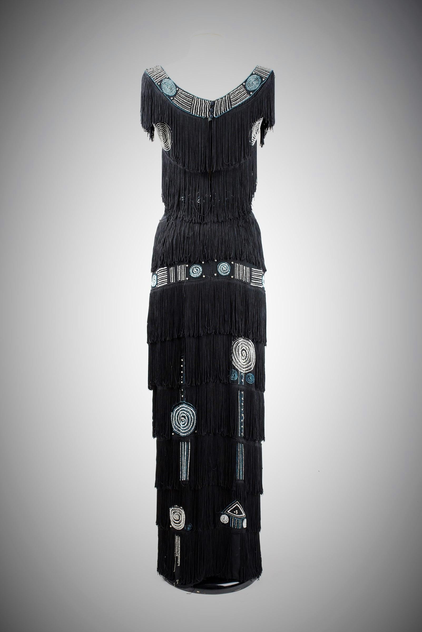 A Louis Féraud Couture Embroidered Evening Dress - Fall Winter 1979 For Sale 8