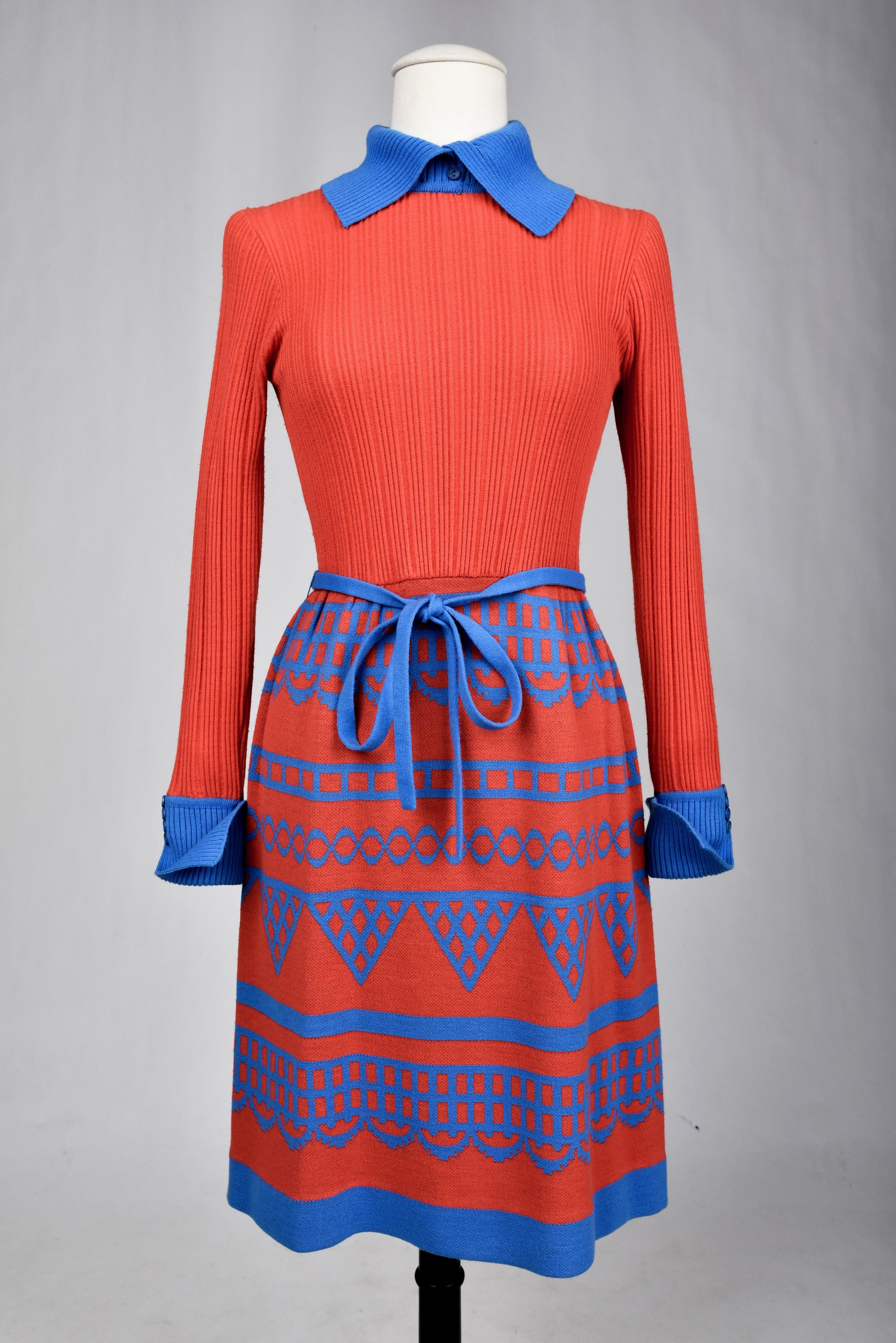 Robe en tricot de laine Louis Féraud par REMBRANDT Circa 1975 en vente 2