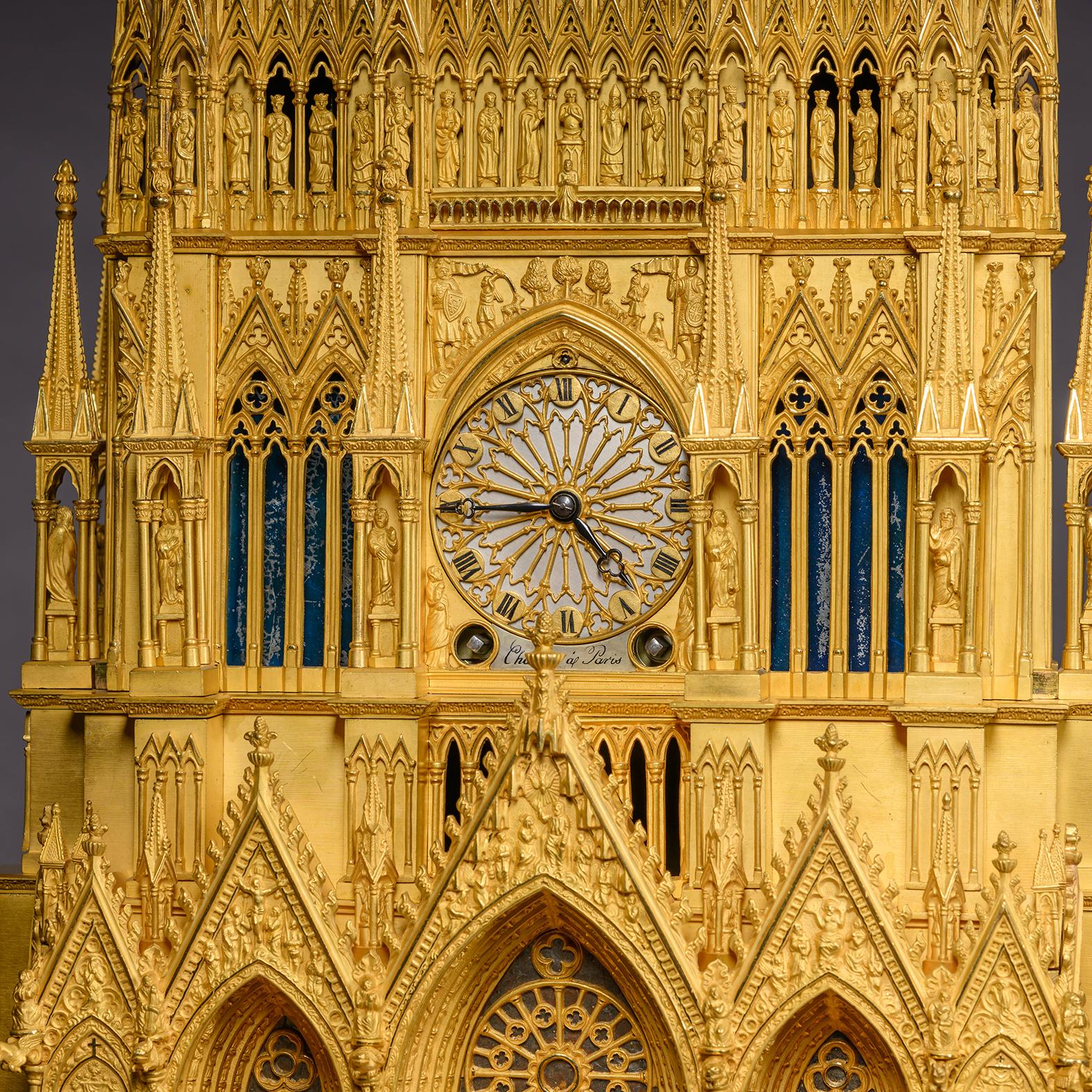 Français A Louis Philippe Gilt-Bronze 'Reims Cathedral'  Musical Mantel Clock en vente