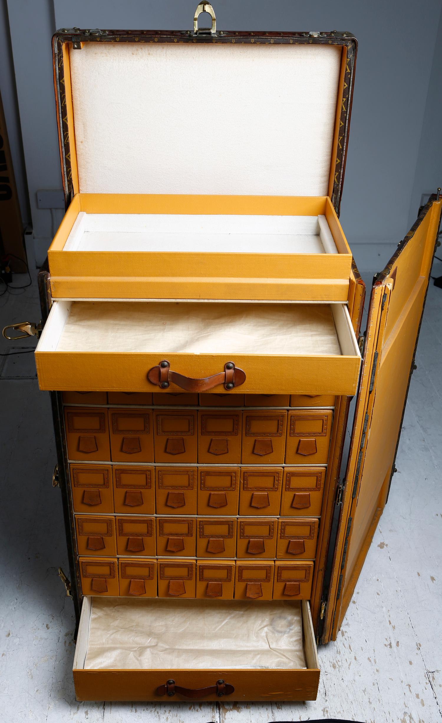 Louis Vuitton Shoe Secretaire, circa 1920 For Sale 3