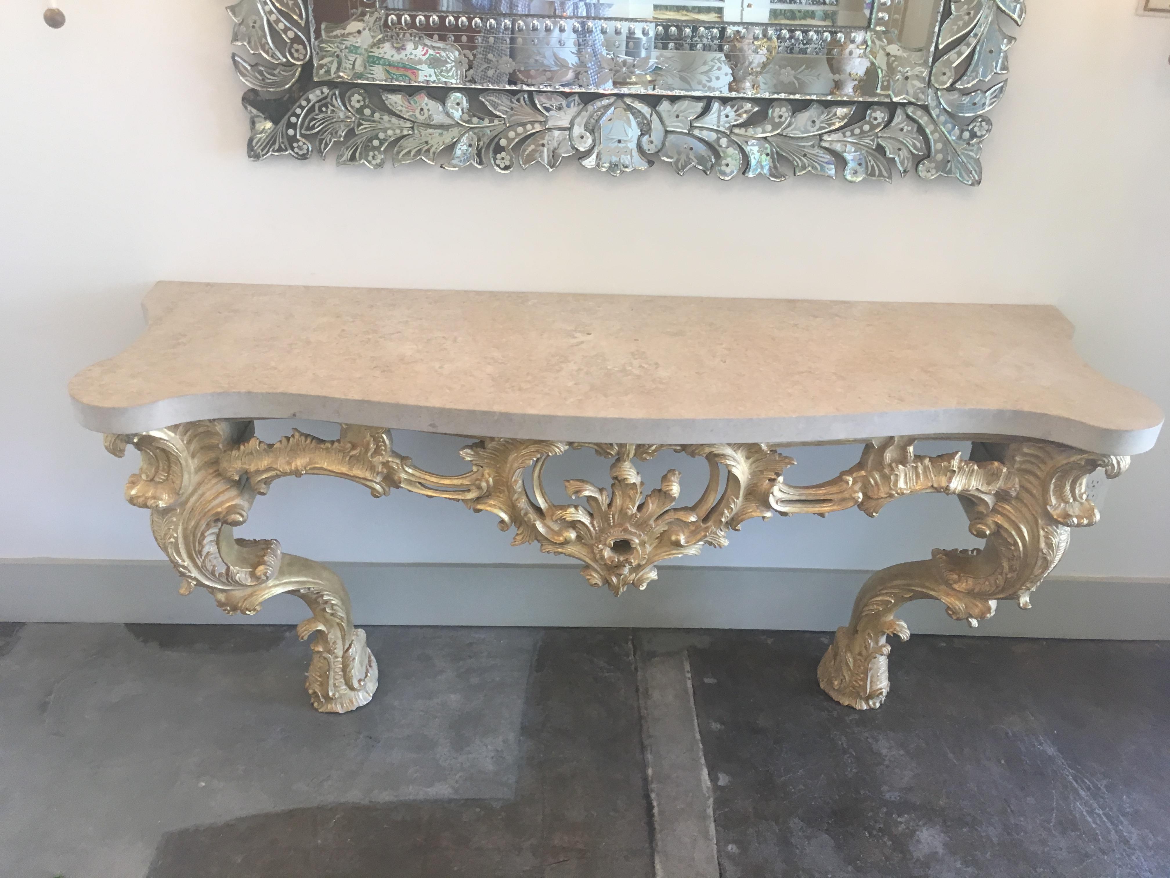 20th Century Louis XV Style Carved and Gilded Wood Console Table For Sale